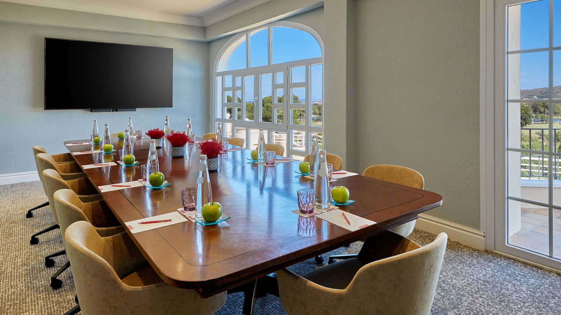 Grand Hyatt La Manga Club Golf & Spa Meeting Room Gardenias Meeting Table