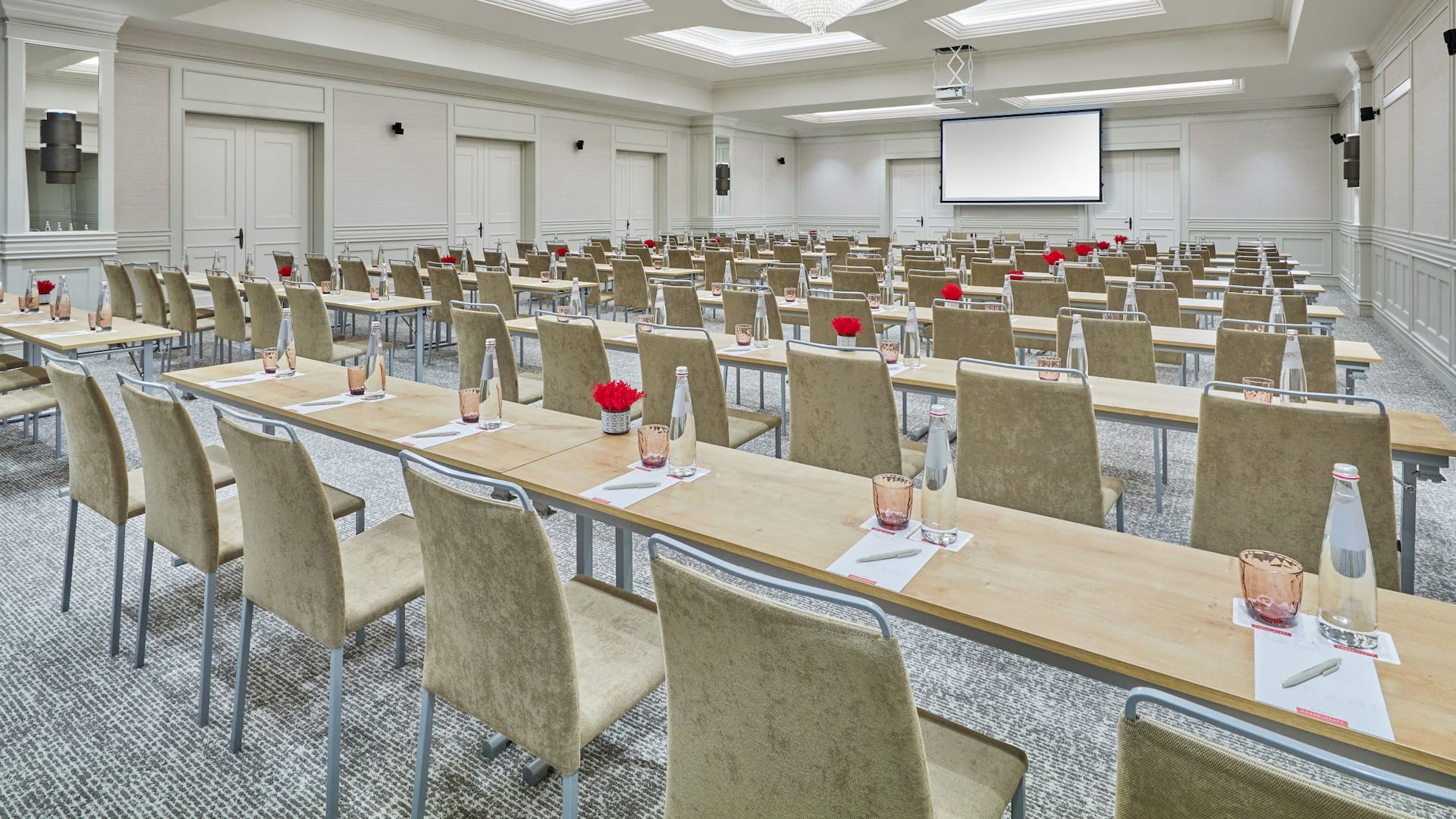 3 of 3 Grand Hyatt La Manga Club Golf & Spa Meeting Room Olivos Classroom Setup Projection Screen Back