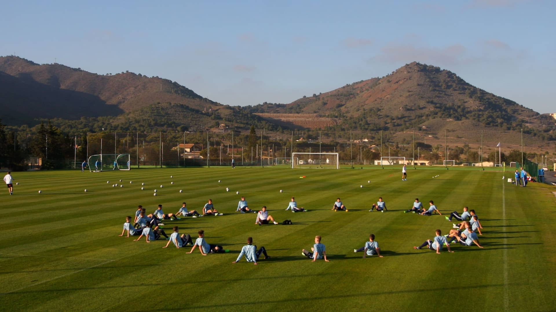 Grand Hyatt La Manga Club Golf & Spa La Manga Club Football Stretching