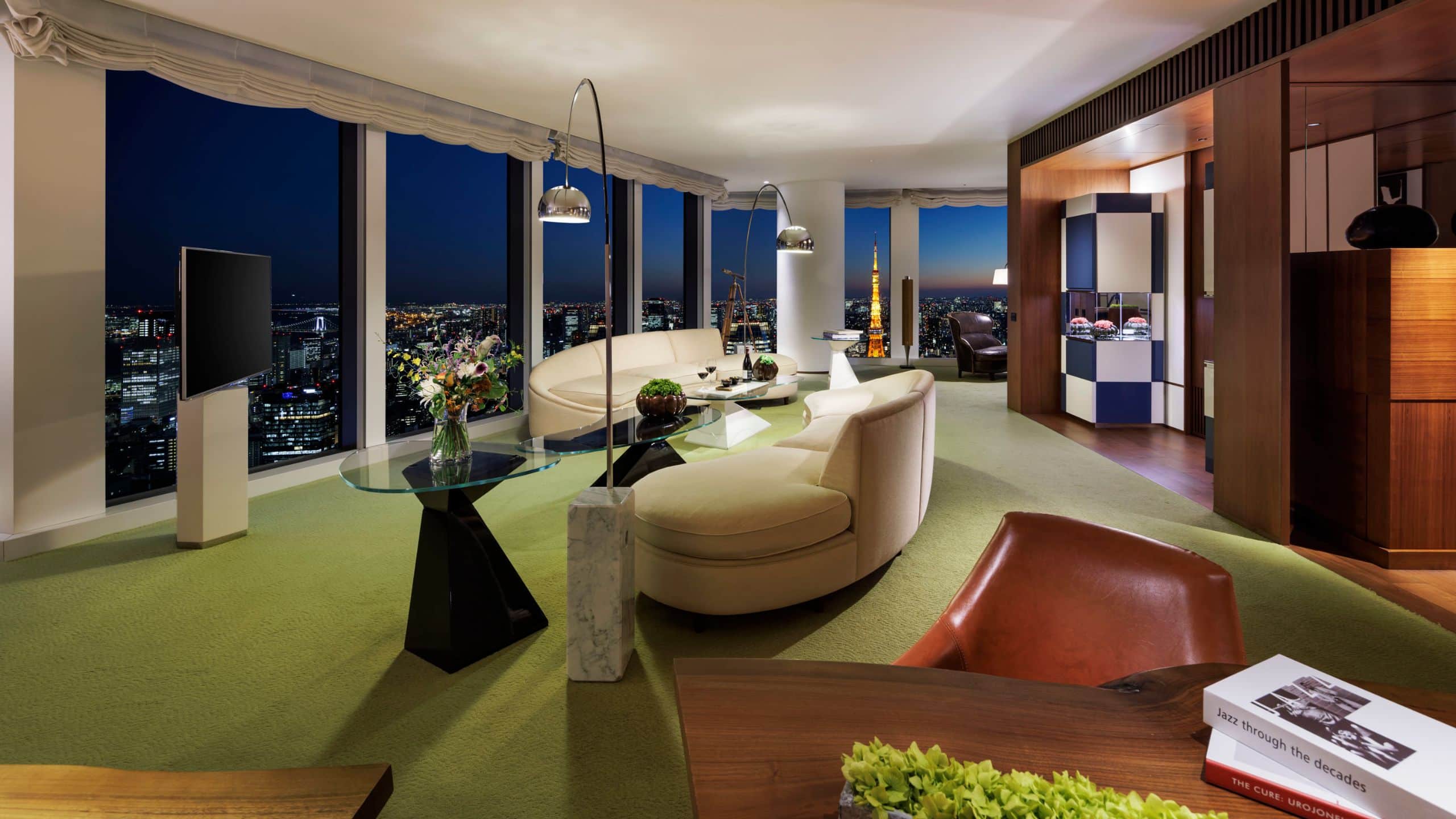 Andaz Tokyo Toranomon Hills Andaz Sky Suite Living Tower Night