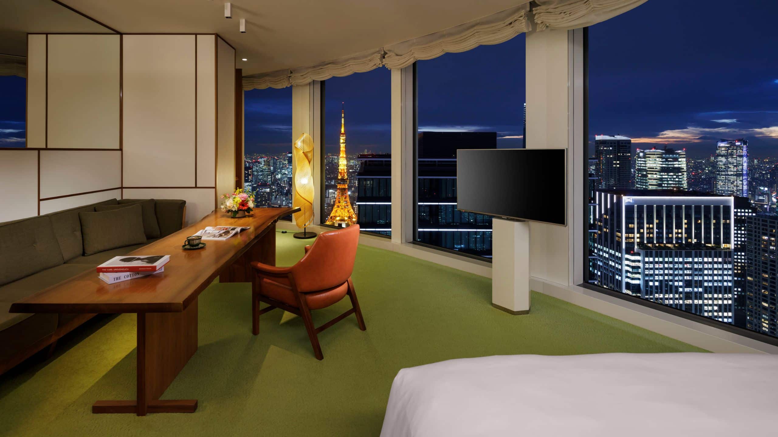 Andaz Tokyo Toranomon Hills Deluxe Tower View Night