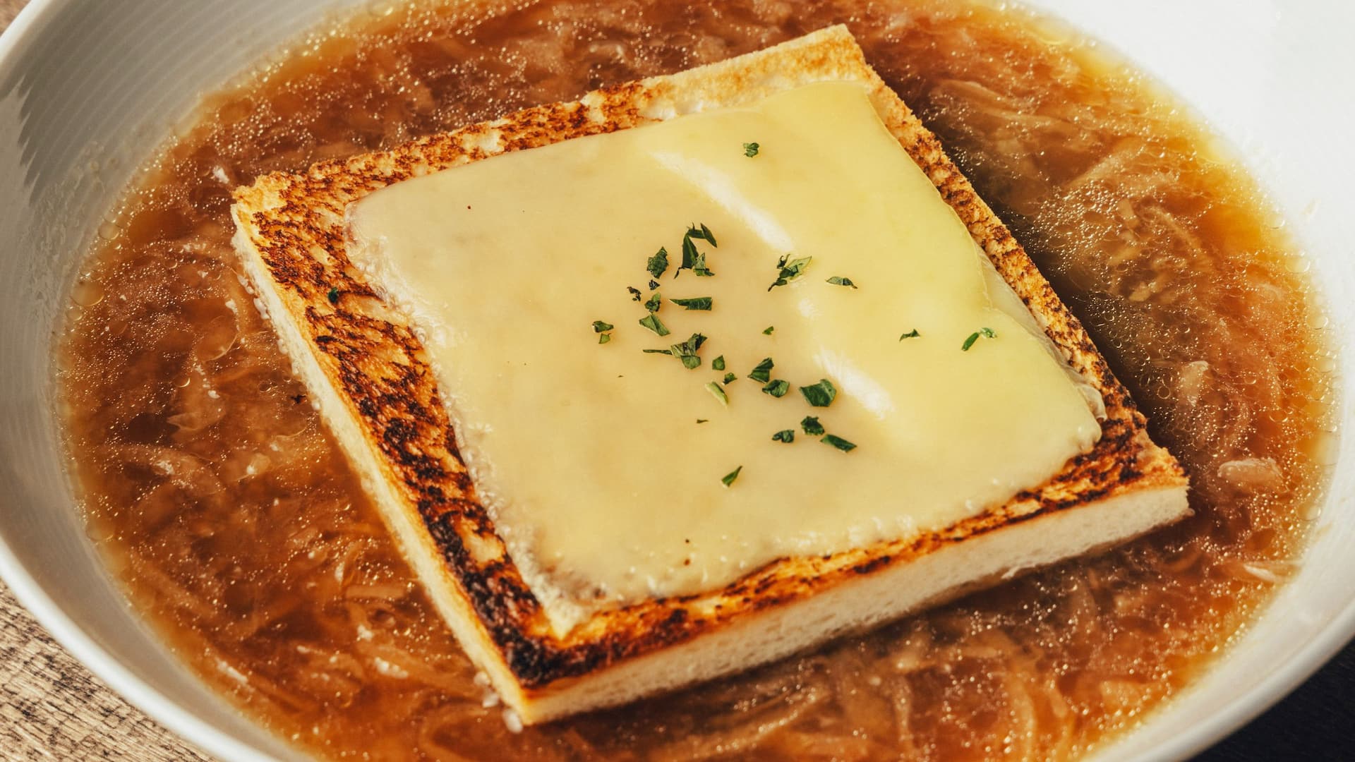 Grand Hyatt Taipei French Onion Soup