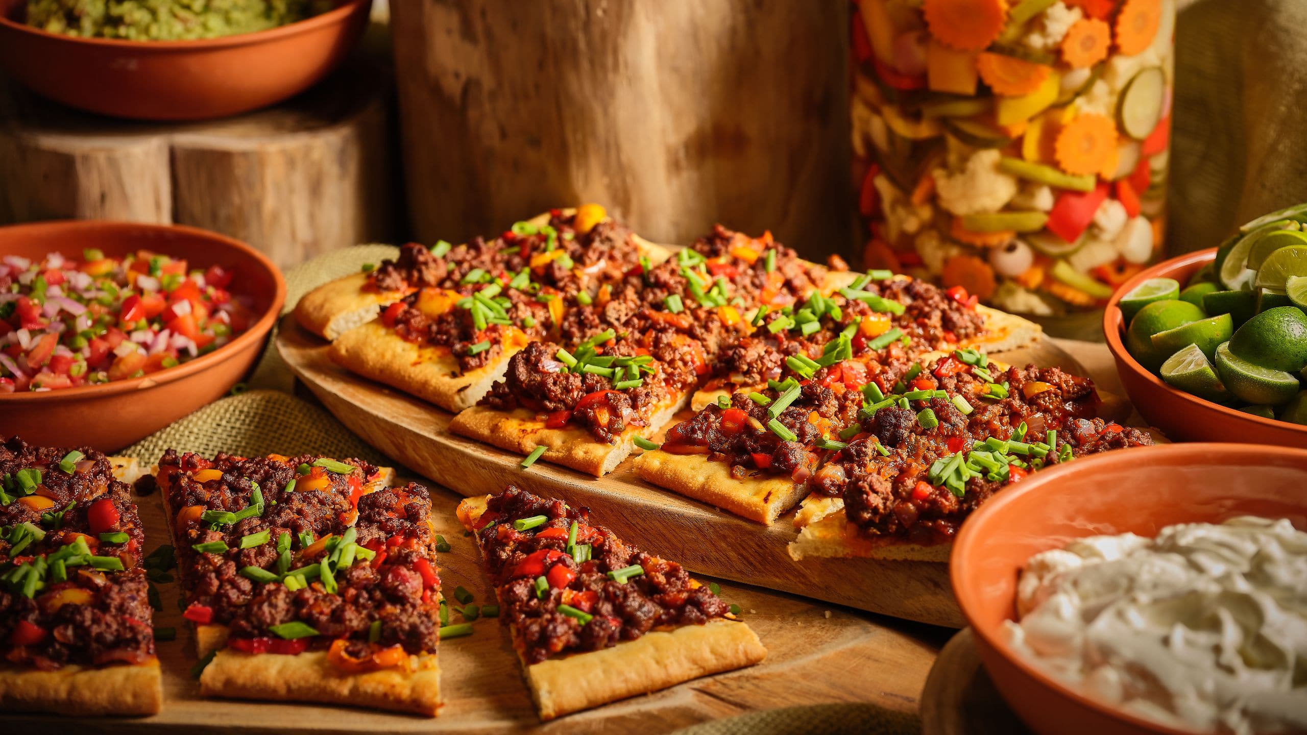 Global Sloppy Joe Flatbread Buffet