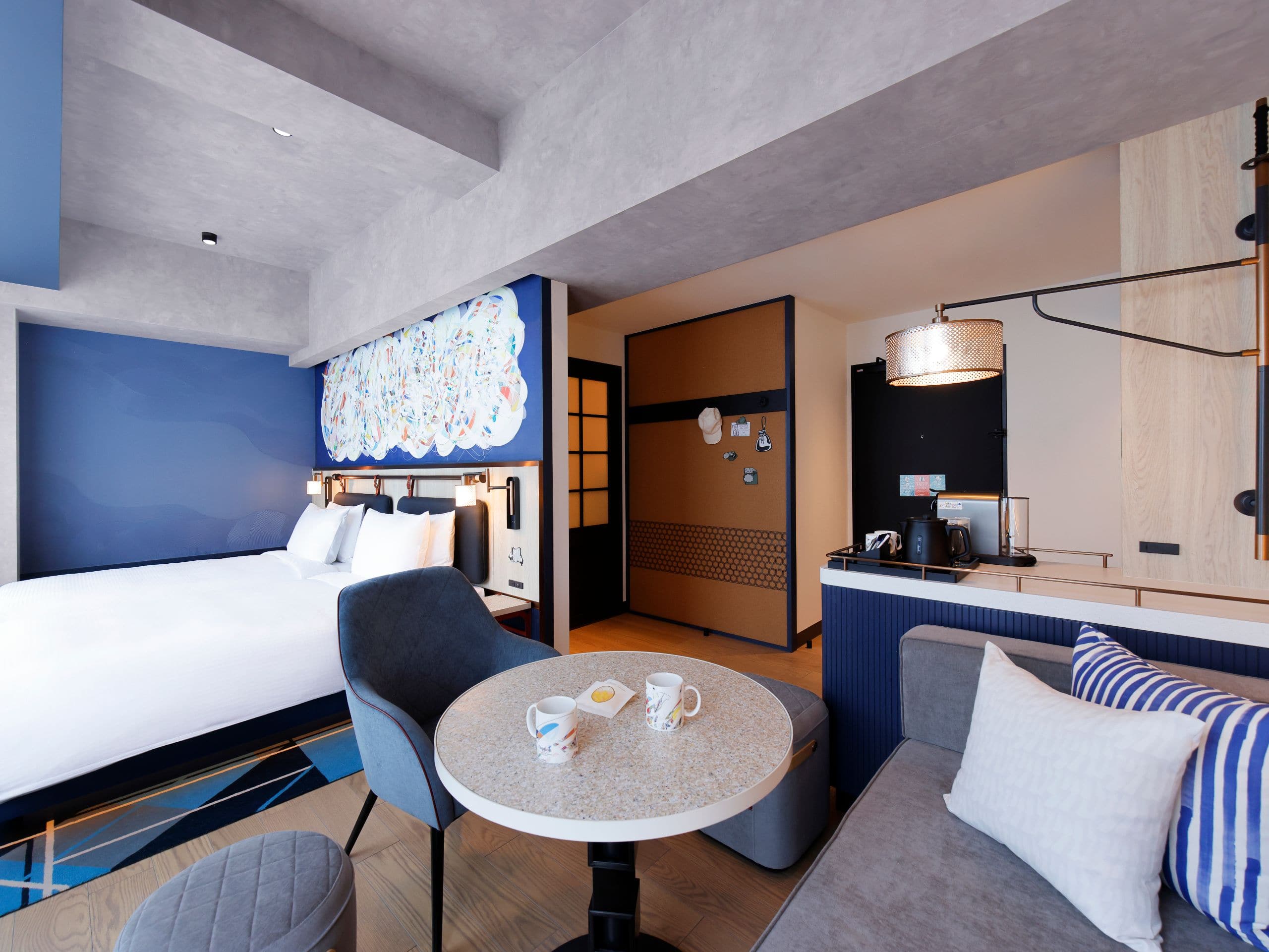 Caption by Hyatt Namba Osaka Deluxe Blue Twin Living Area