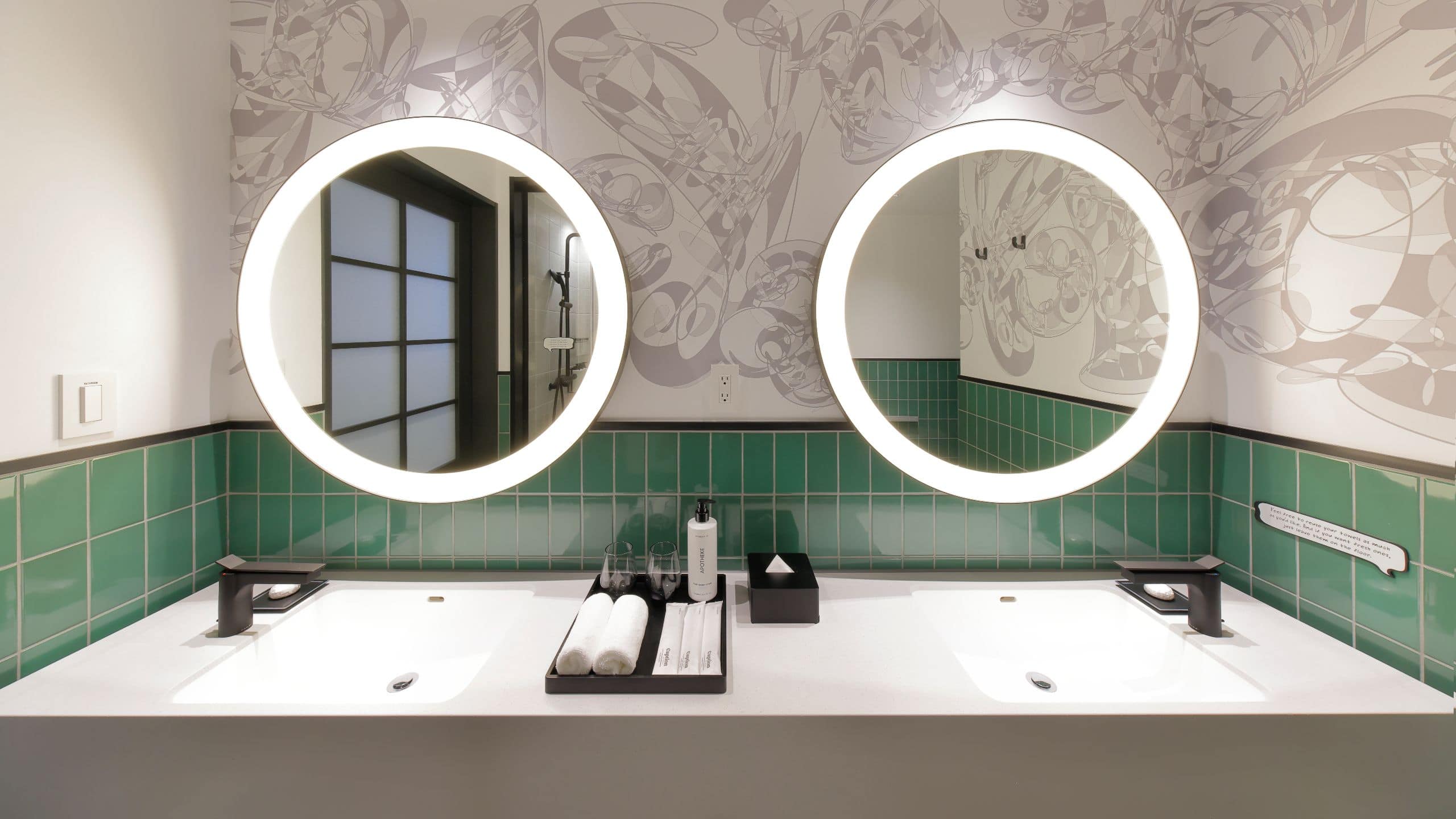 4/5 Caption by Hyatt Namba Osaka Deluxe Bathroom Green Sink