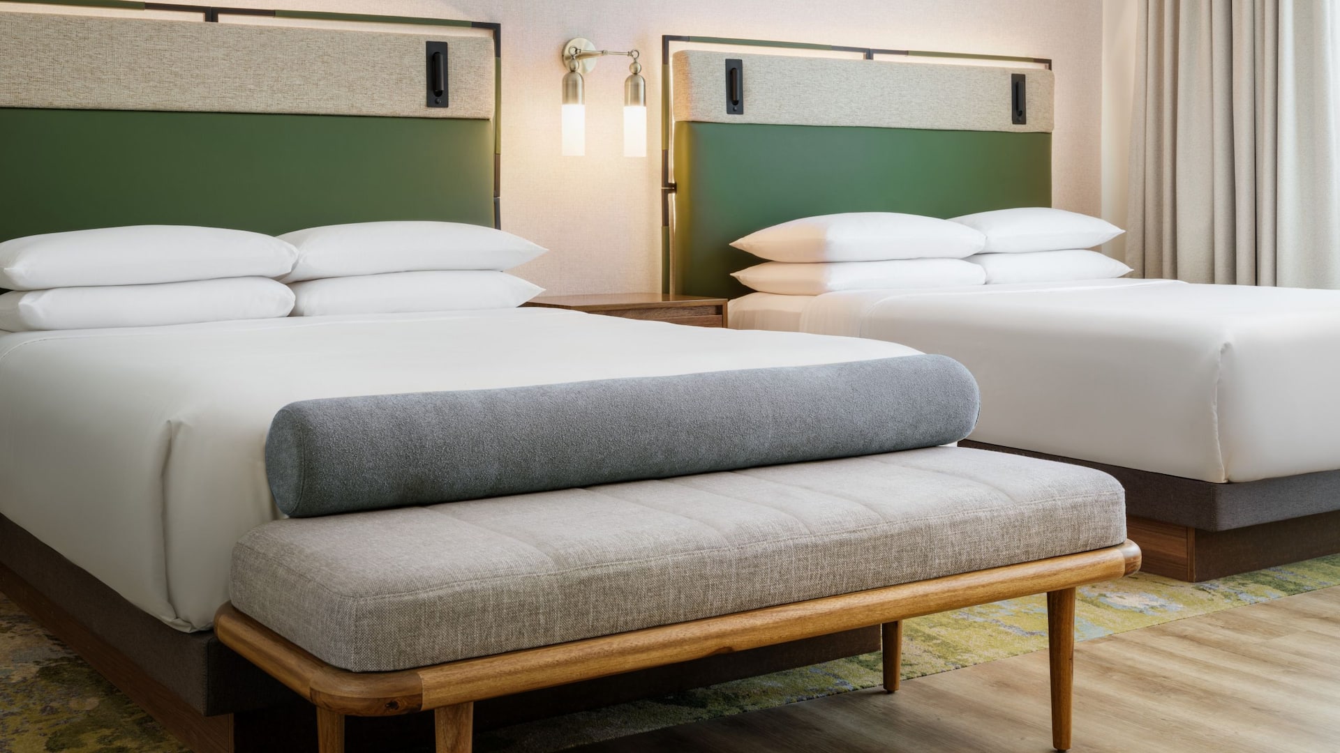 Hyatt Regency Panama City Guestroom Double With Bench