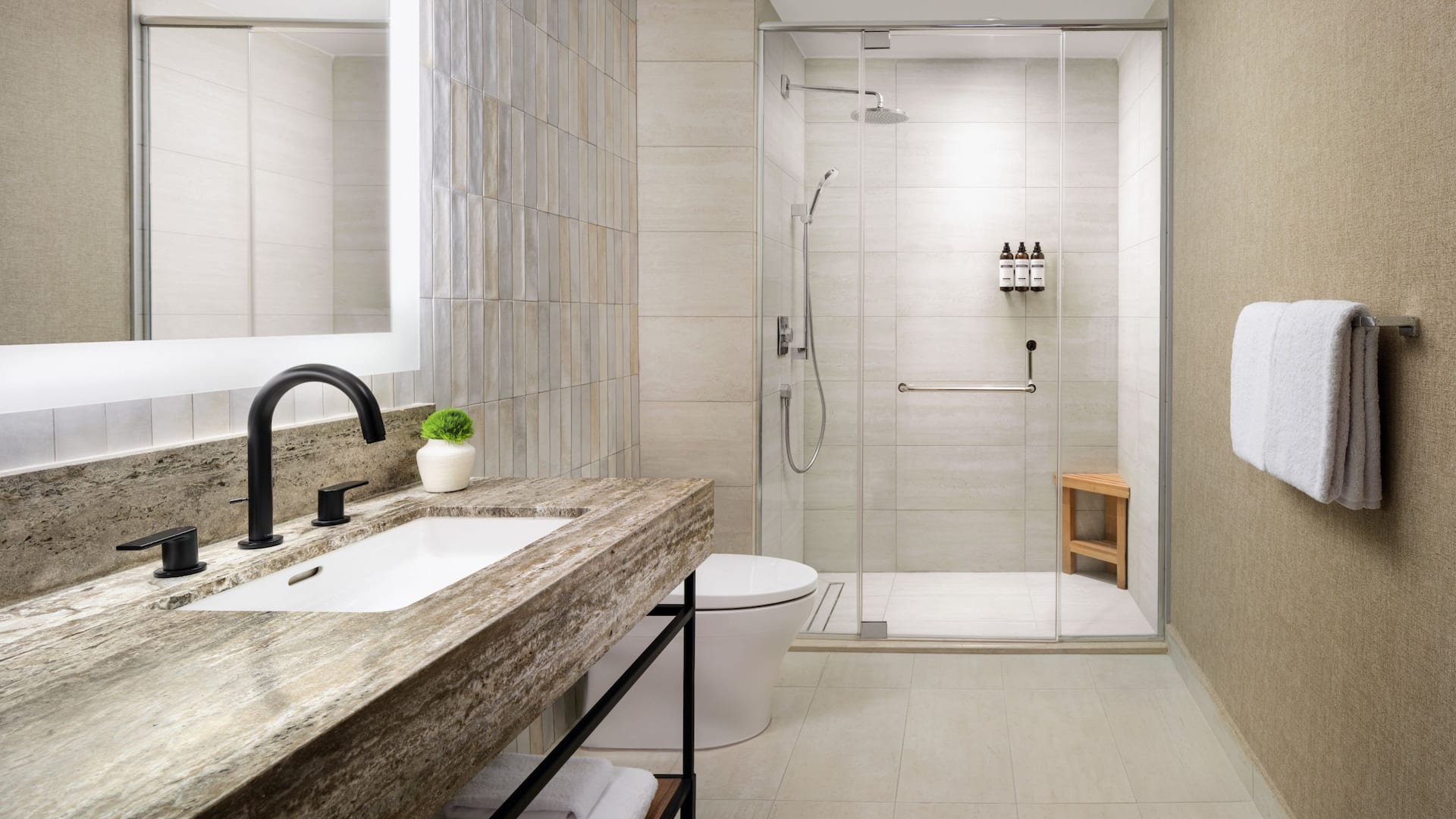 Hyatt Regency Panama City Bathroom Shower With Flower