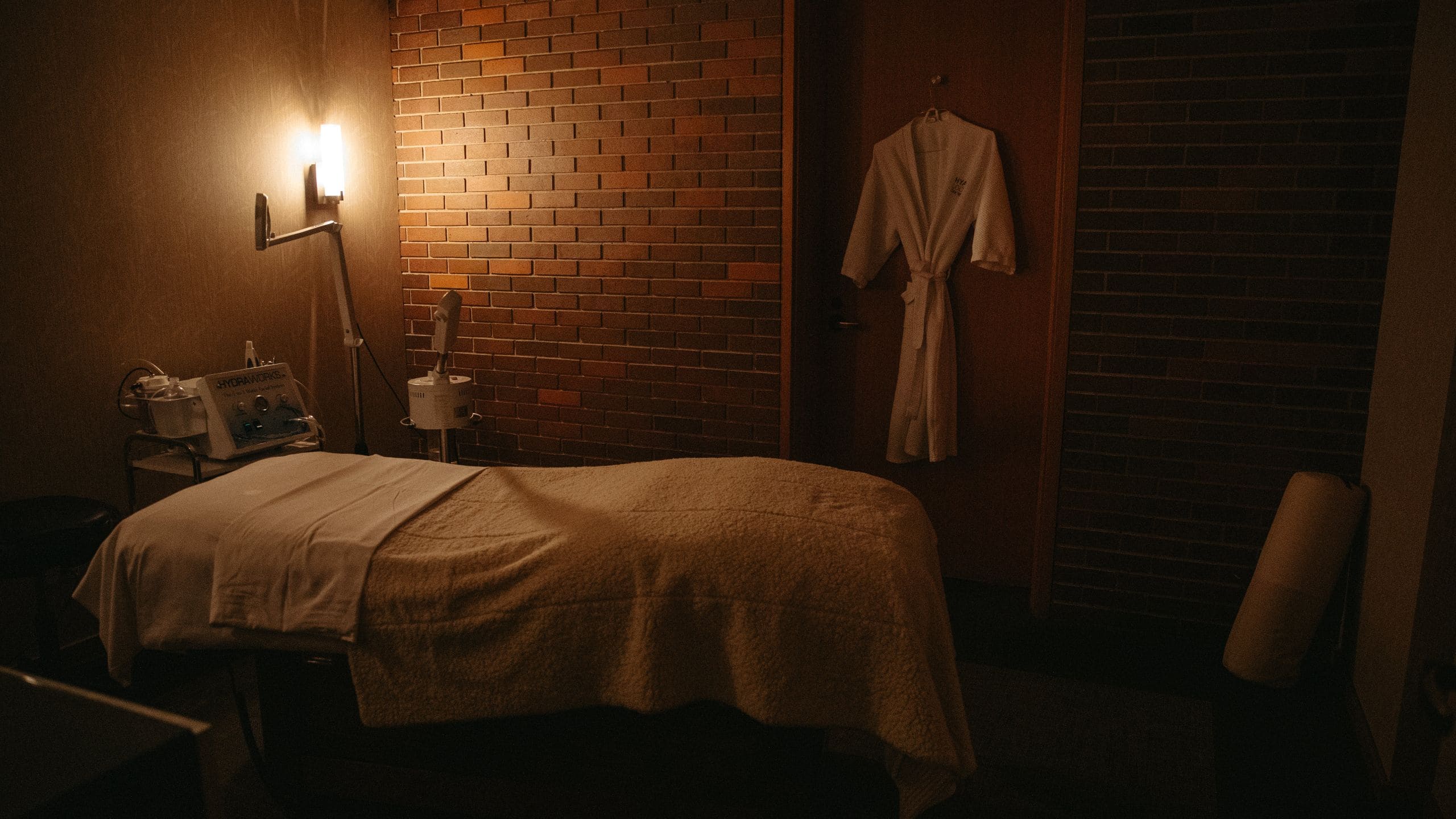 Hyatt Lodge Oak Brook Chicago Spa Treatment Room