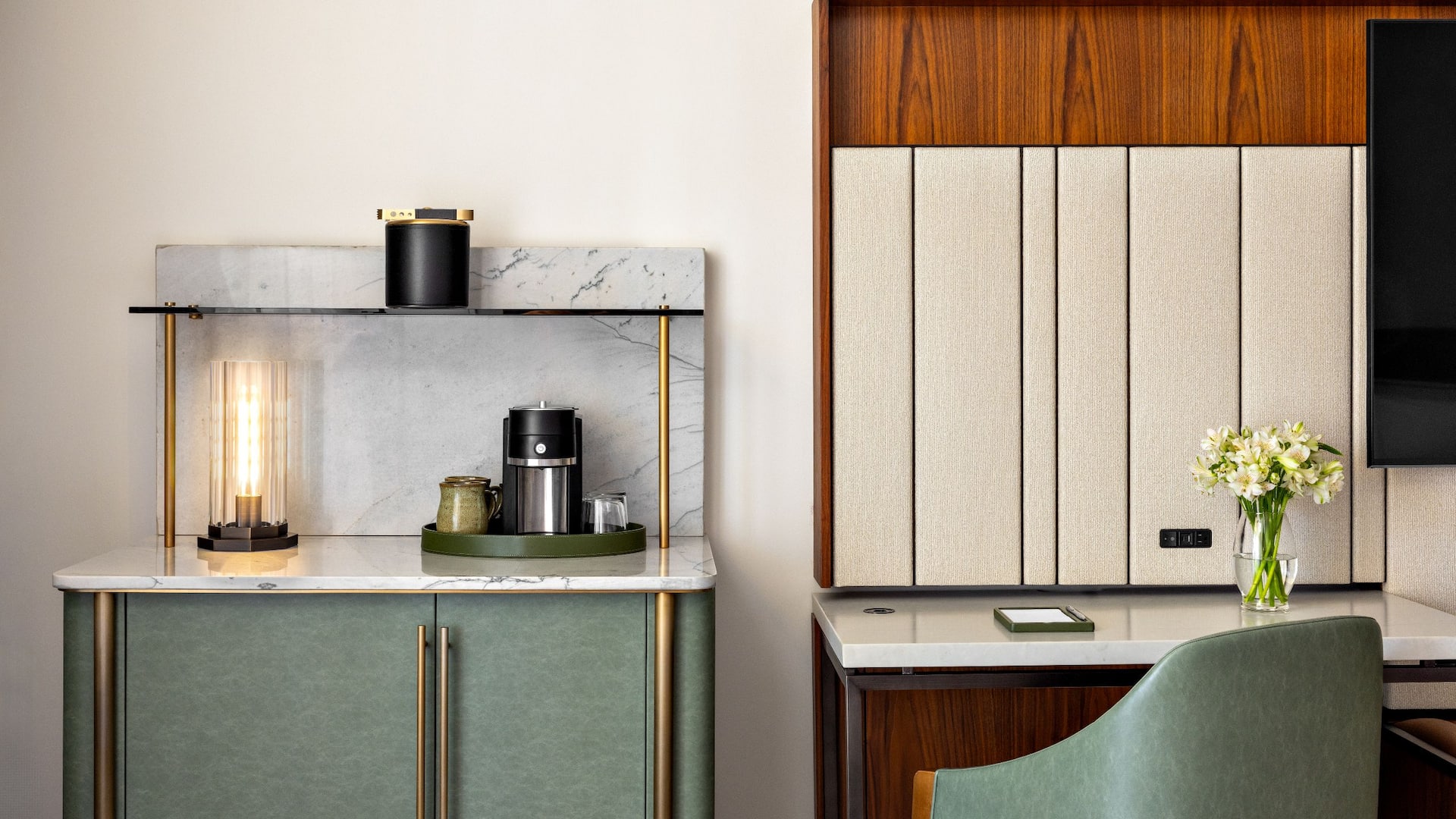 Hyatt Regency Scottsdale Resort & Spa at Gainey Ranch Guestroom Desk Coffee Tea Station