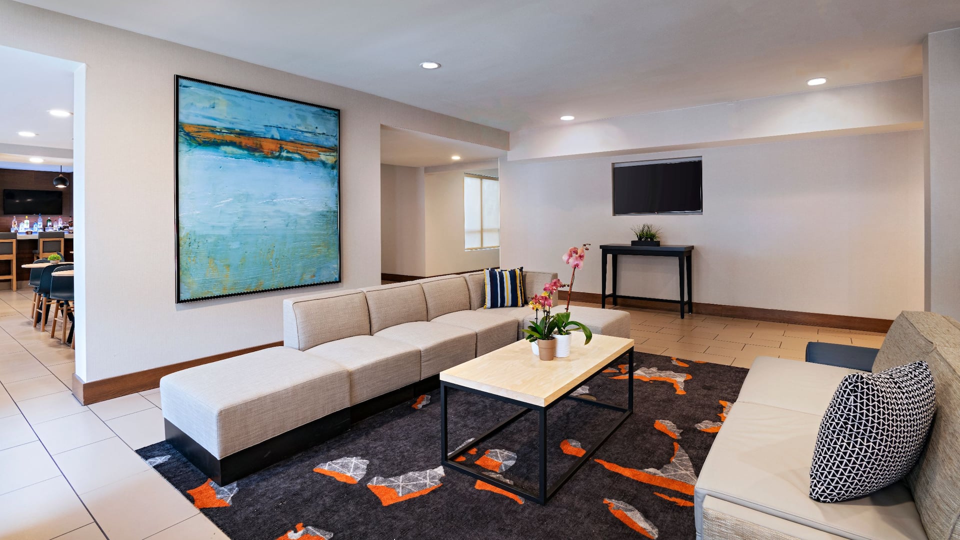 Hyatt House Dallas/Uptown Lobby