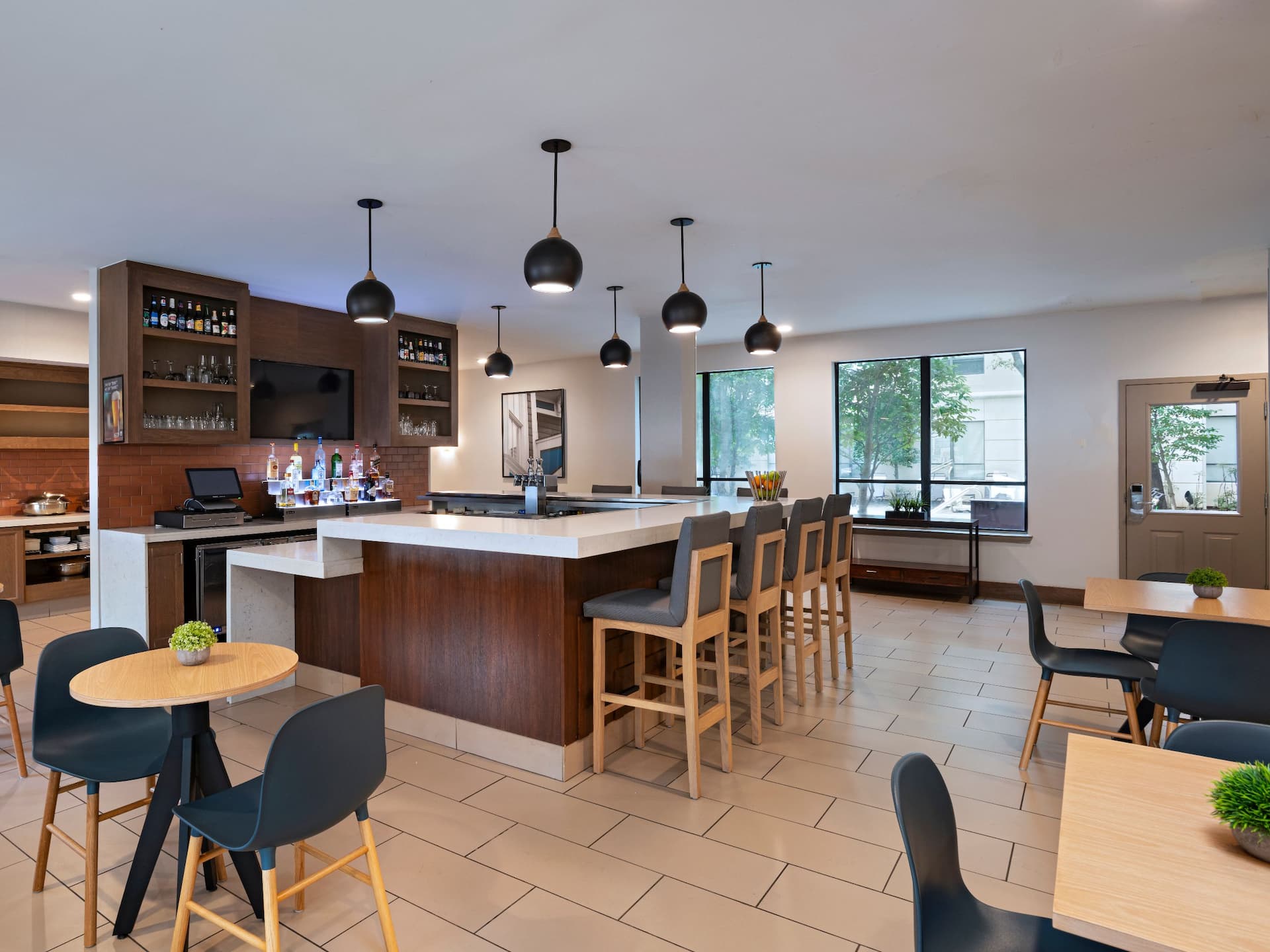 Hyatt House Dallas/Uptown Bar