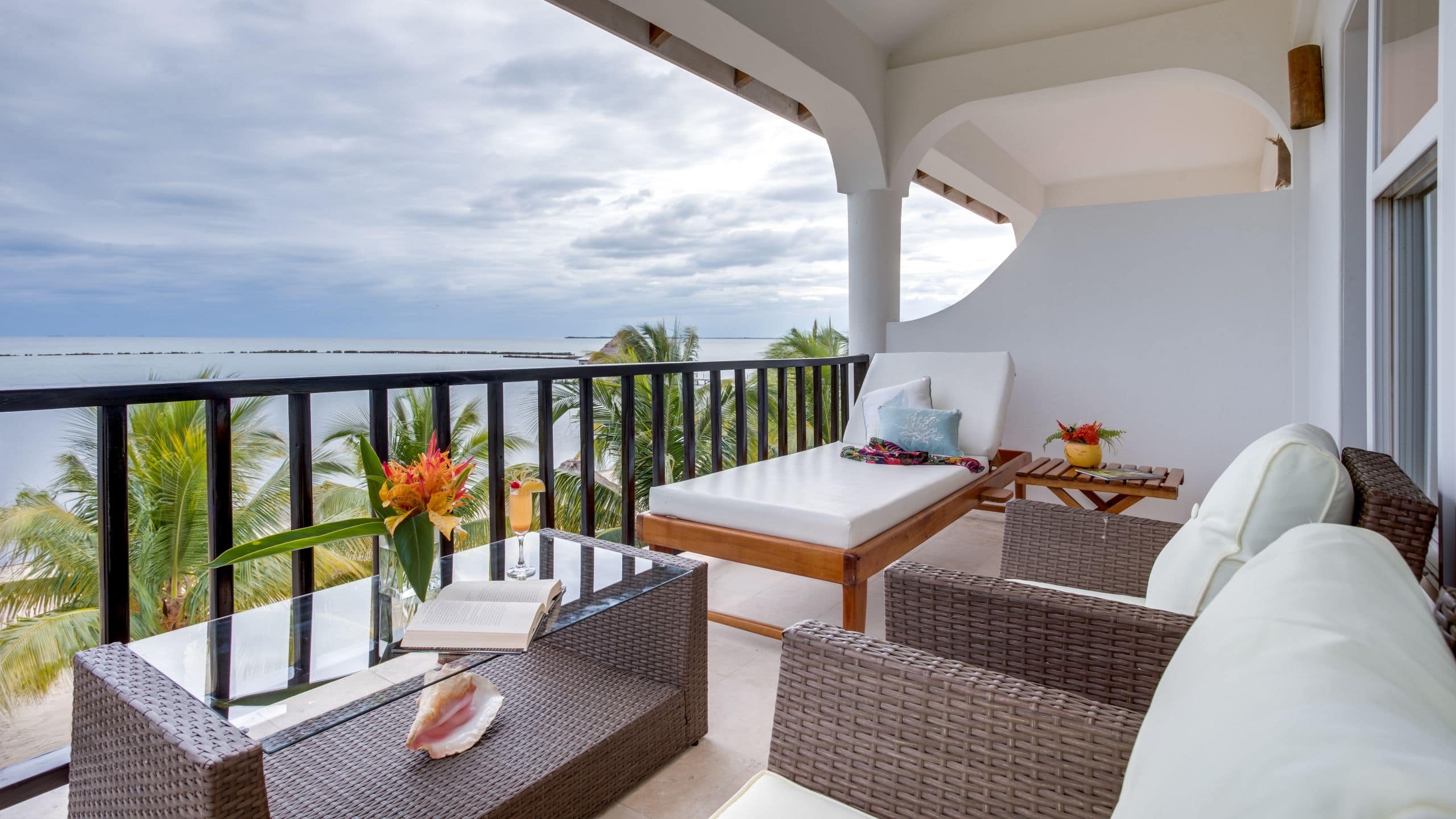Placencia Resort Tpr Three Bedroom Balcony
