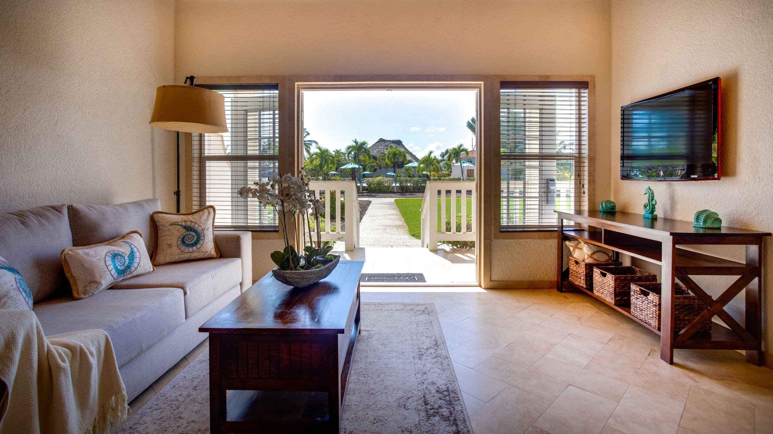 3/4 Placencia Resort Tpr Three Bedroom Living Room