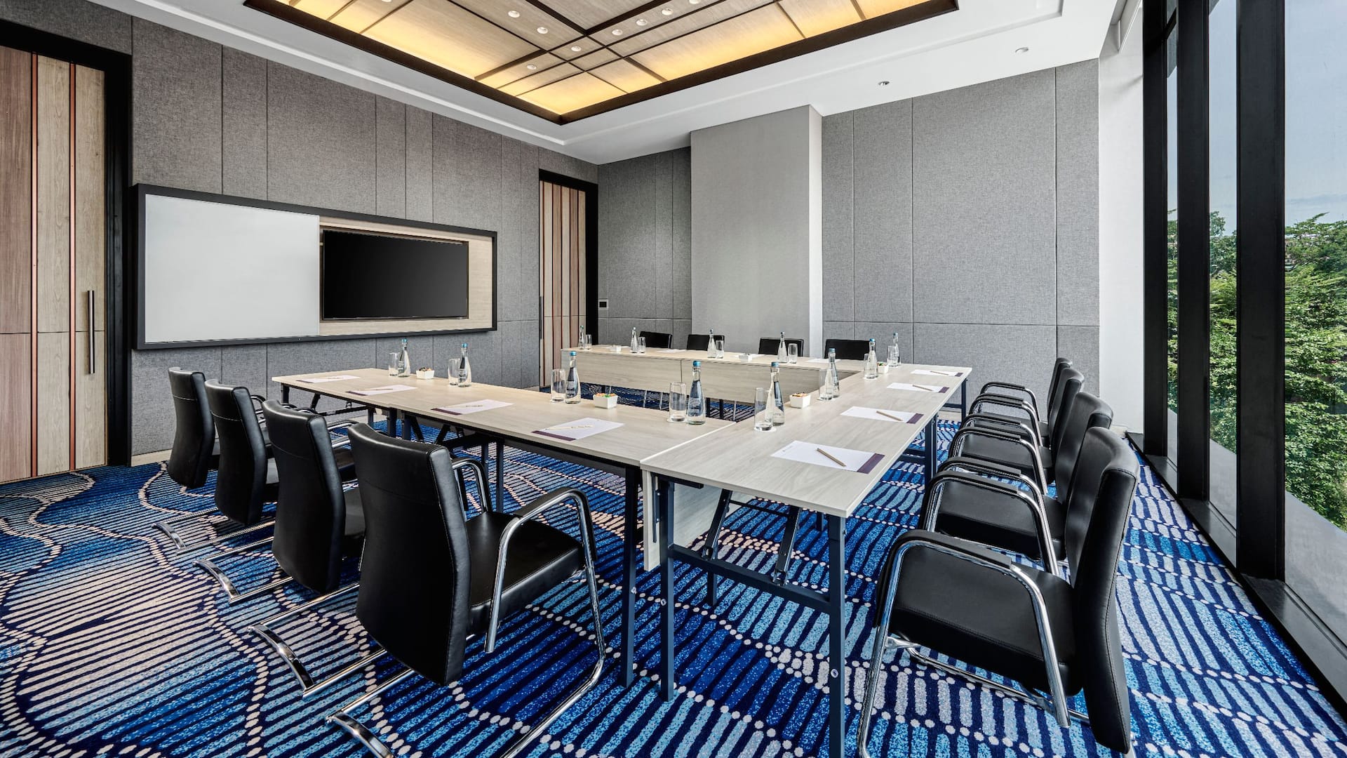 1 dari 1 Hyatt Place Makassar Jen Syarief Meeting Room
