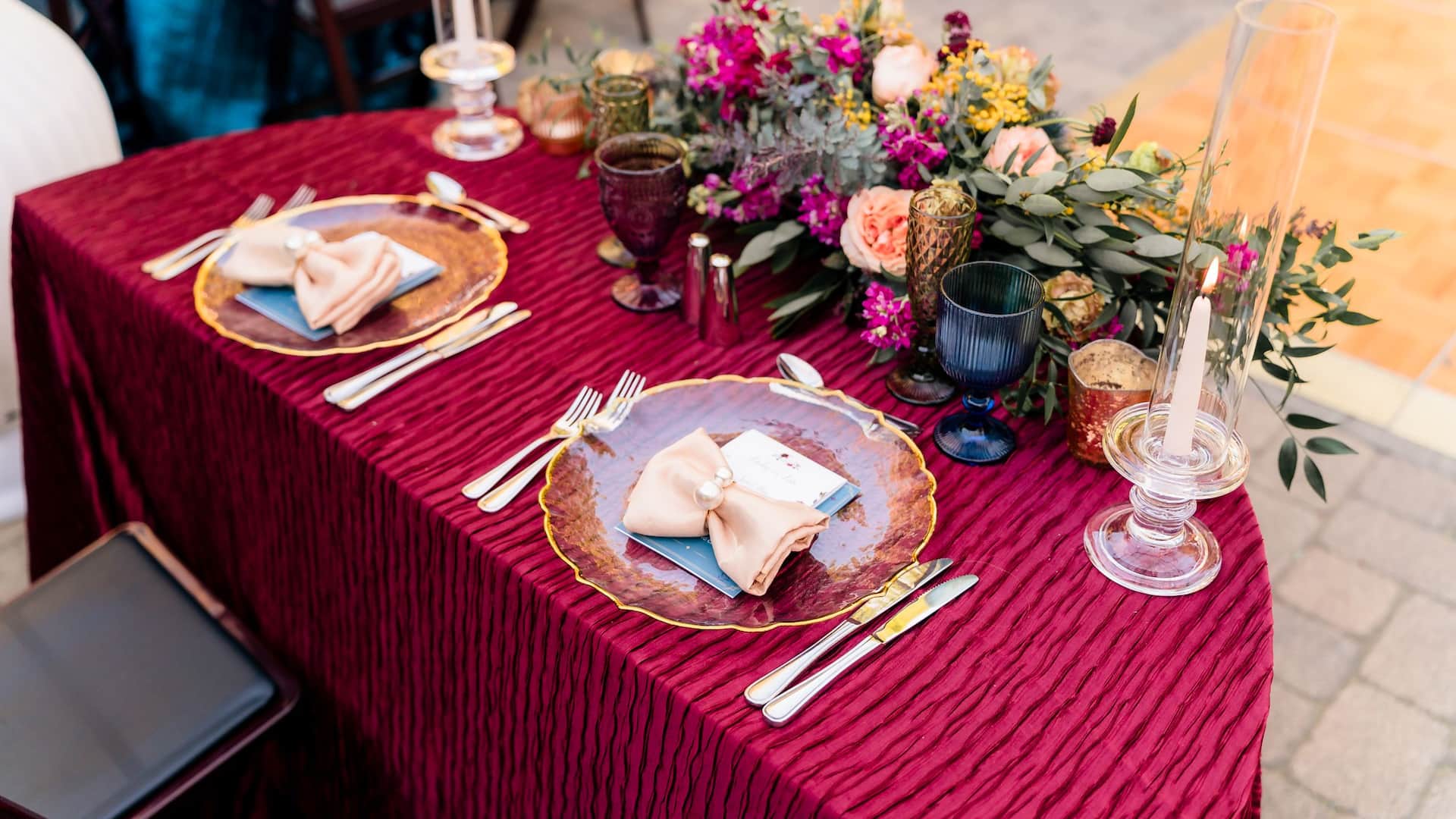 Hyatt Regency Newport Beach Wedding Reception Bride Groom Tablescape