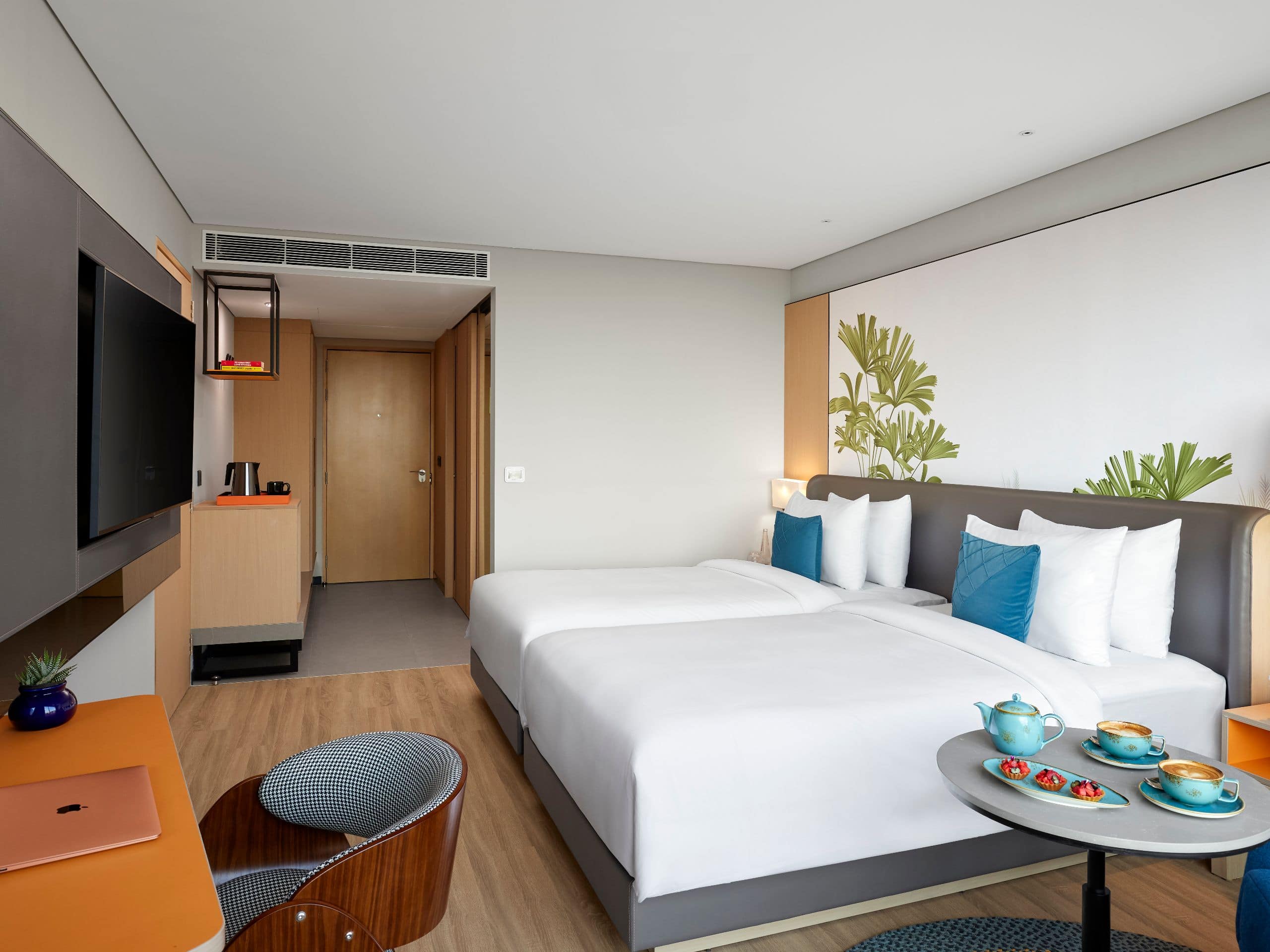 Luxuriously Spacious Rooms, Suites & Long Stay Rooms | Hyatt Centric