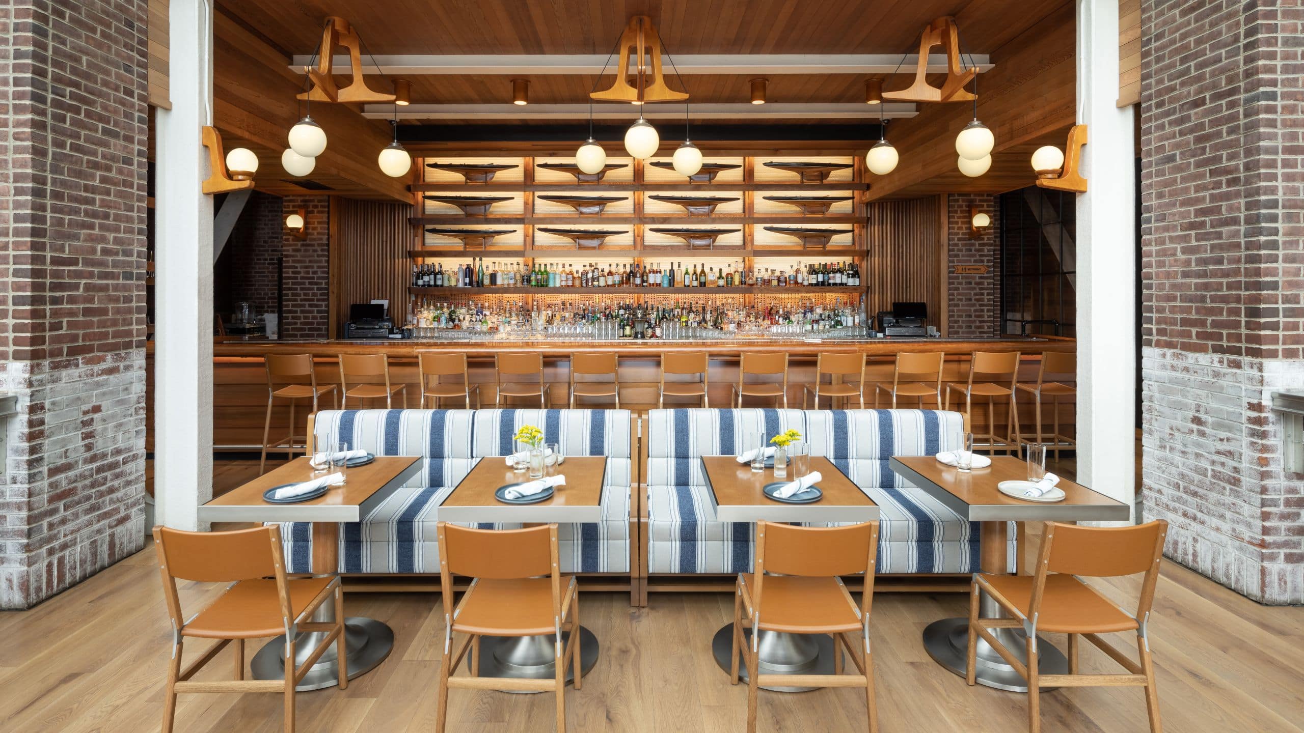 Chicago Athletic Association Cindys West Shot Tight