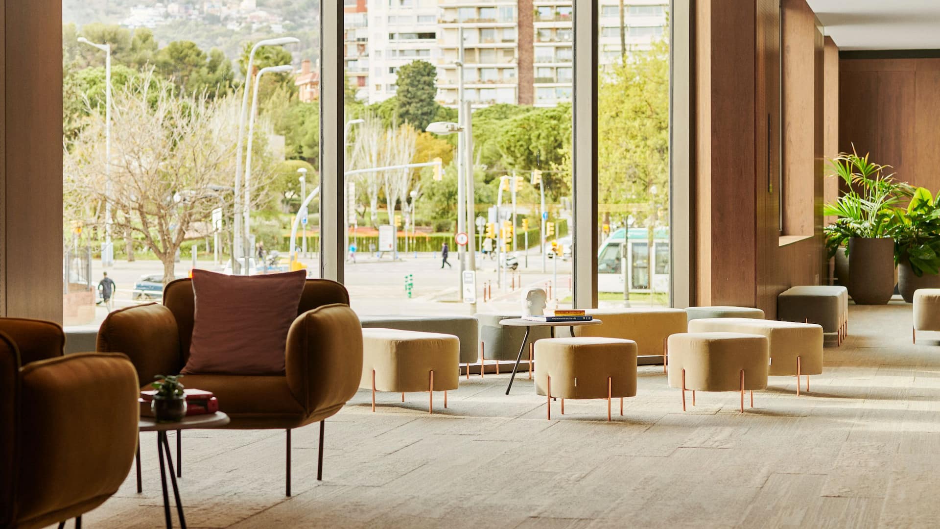 Grand Hyatt Barcelona Foyer Mezzanine Main View