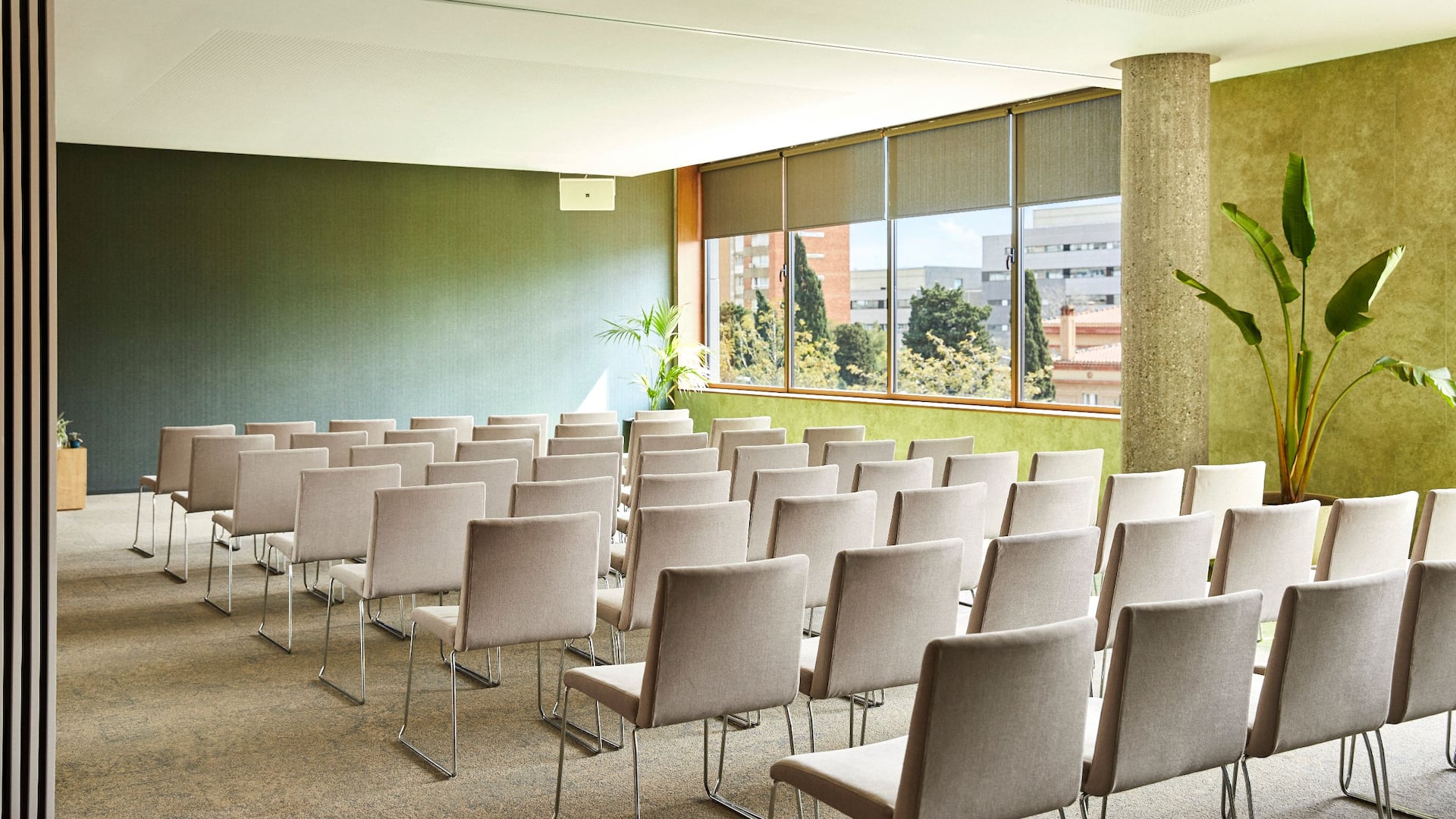 5 of 8 Grand Hyatt Barcelona Garden Theater