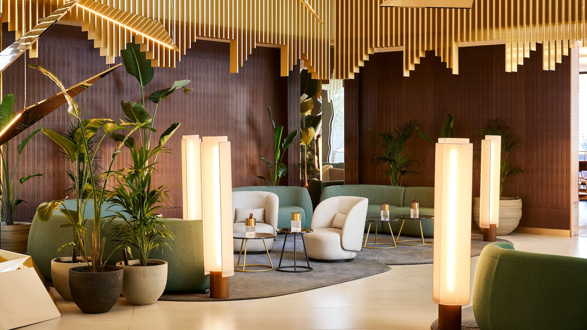 Grand Hyatt Barcelona Lobby Waiting Zone