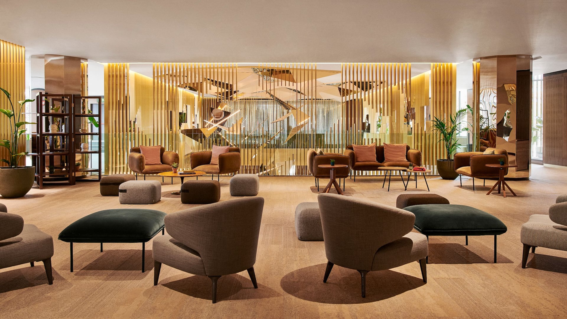 Grand Hyatt Barcelona Mezzanine Sofas General View