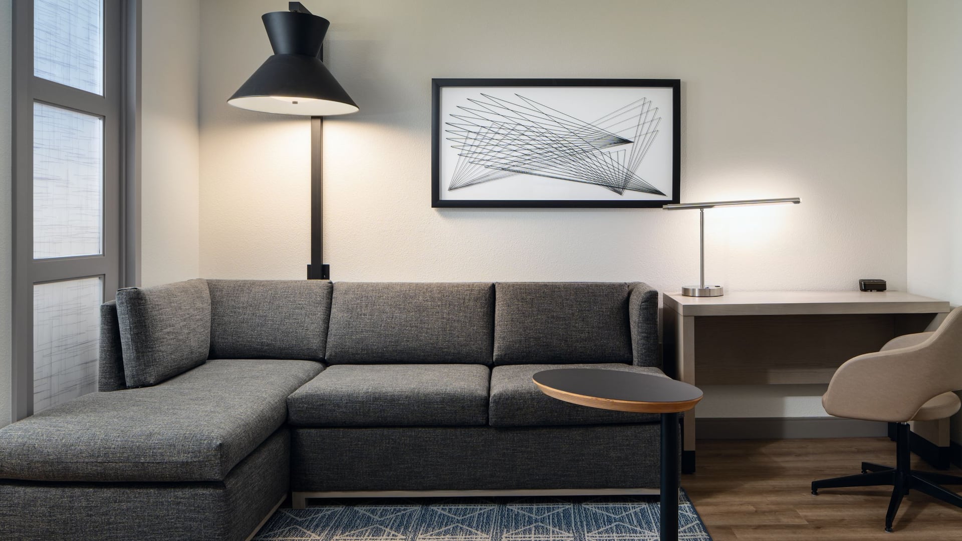 Hyatt Place Sacramento/Rancho Cordova King Couch