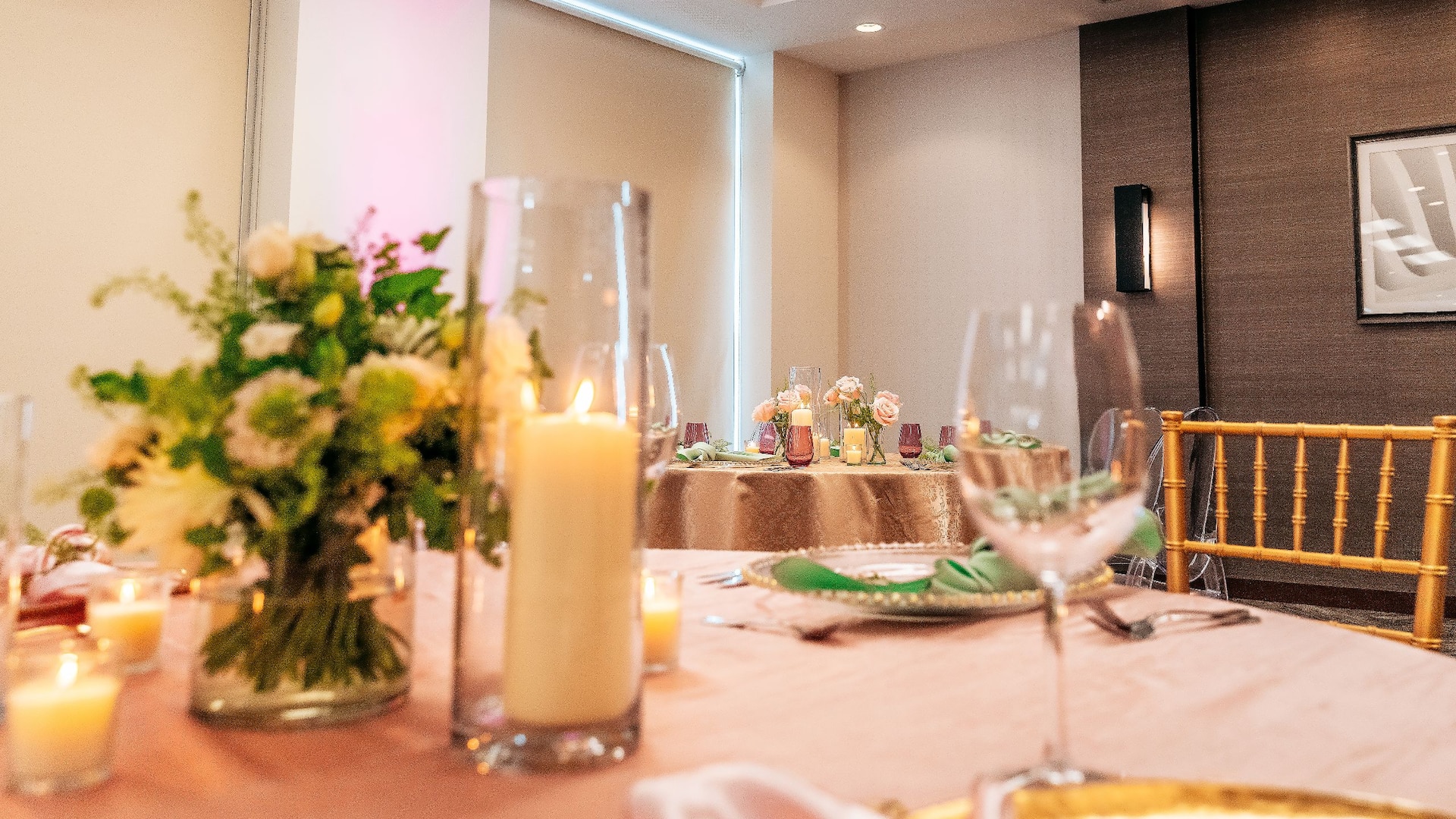 Hyatt Place Milwaukee Downtown Centerpieces