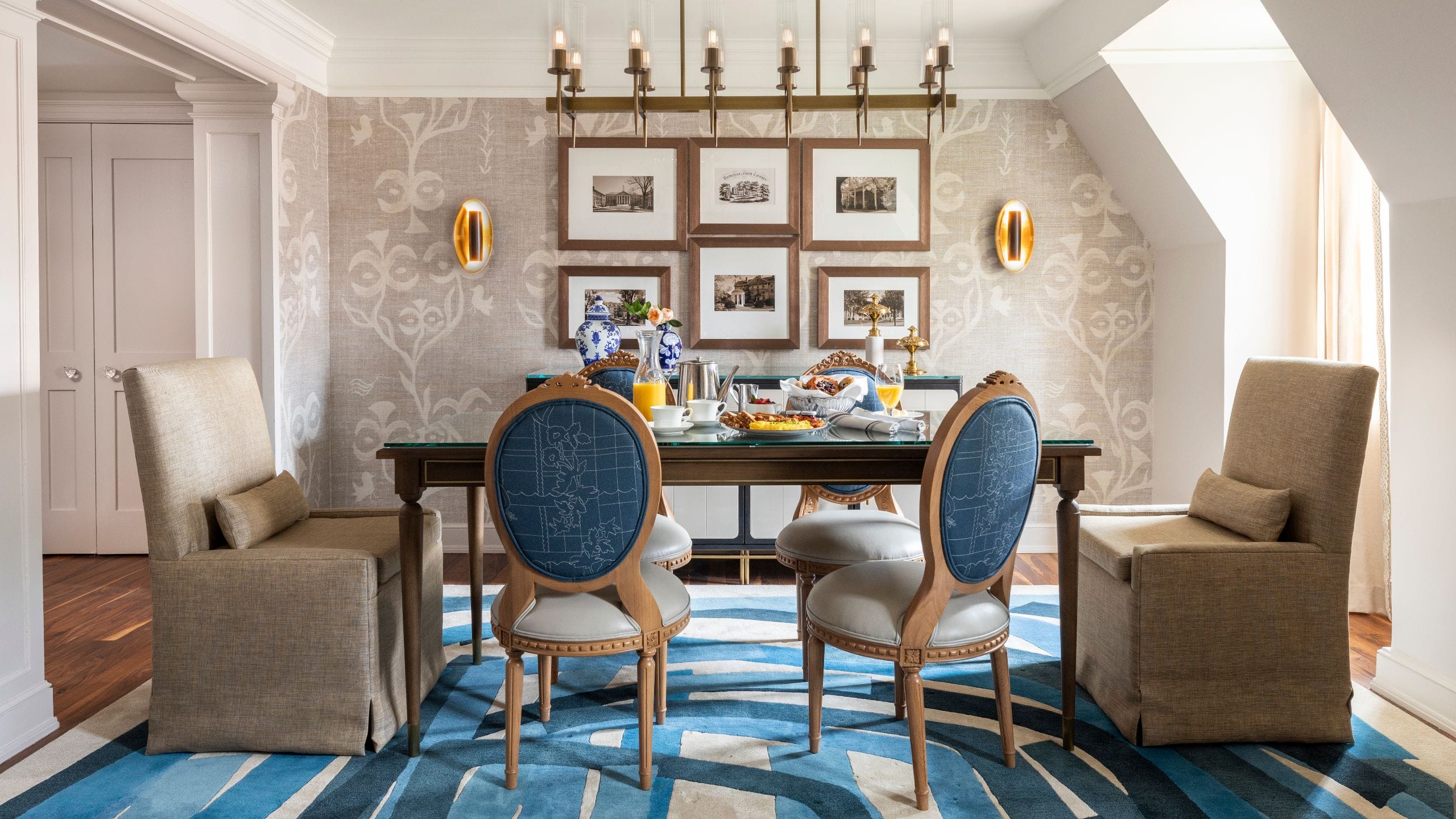 The Carolina Inn King Suite Dining Table