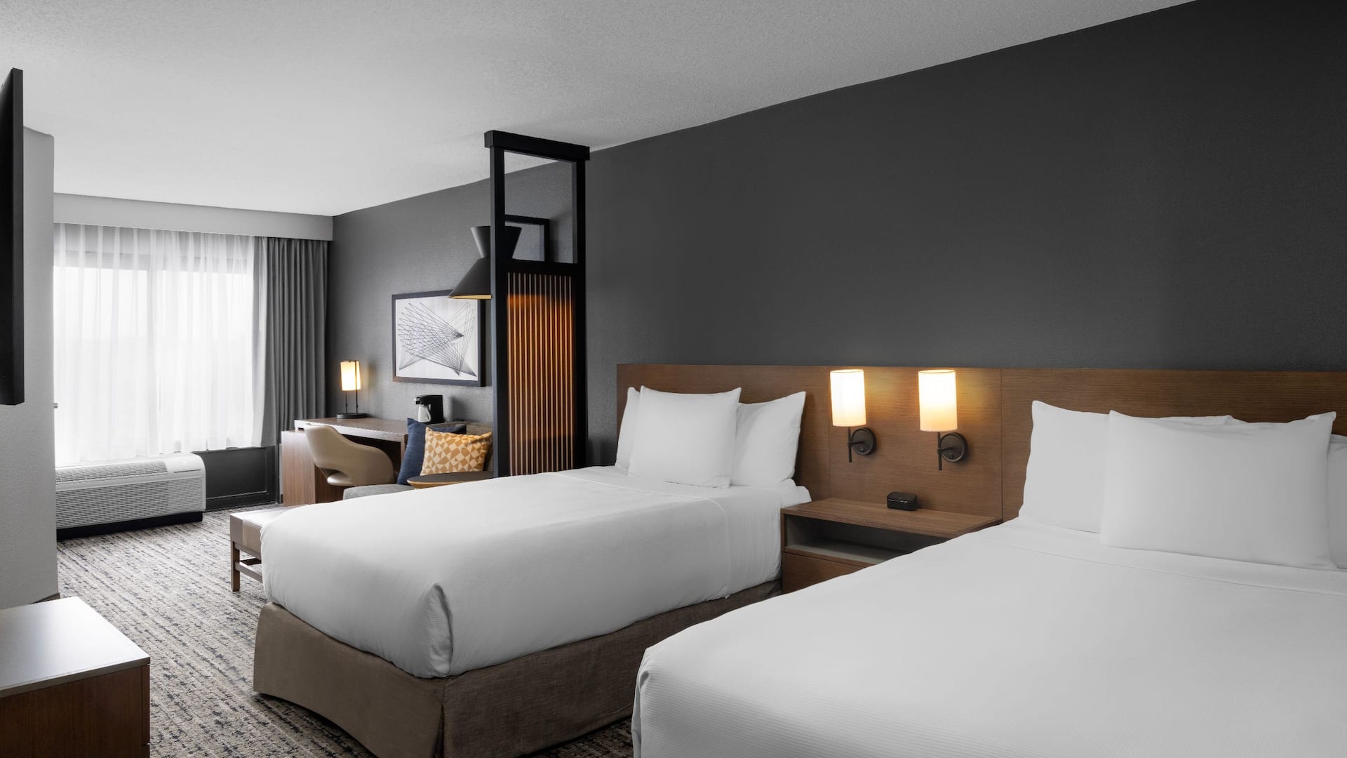 Hyatt Place Colorado Springs/Garden of the Gods Accessible Guestroom Double Beds