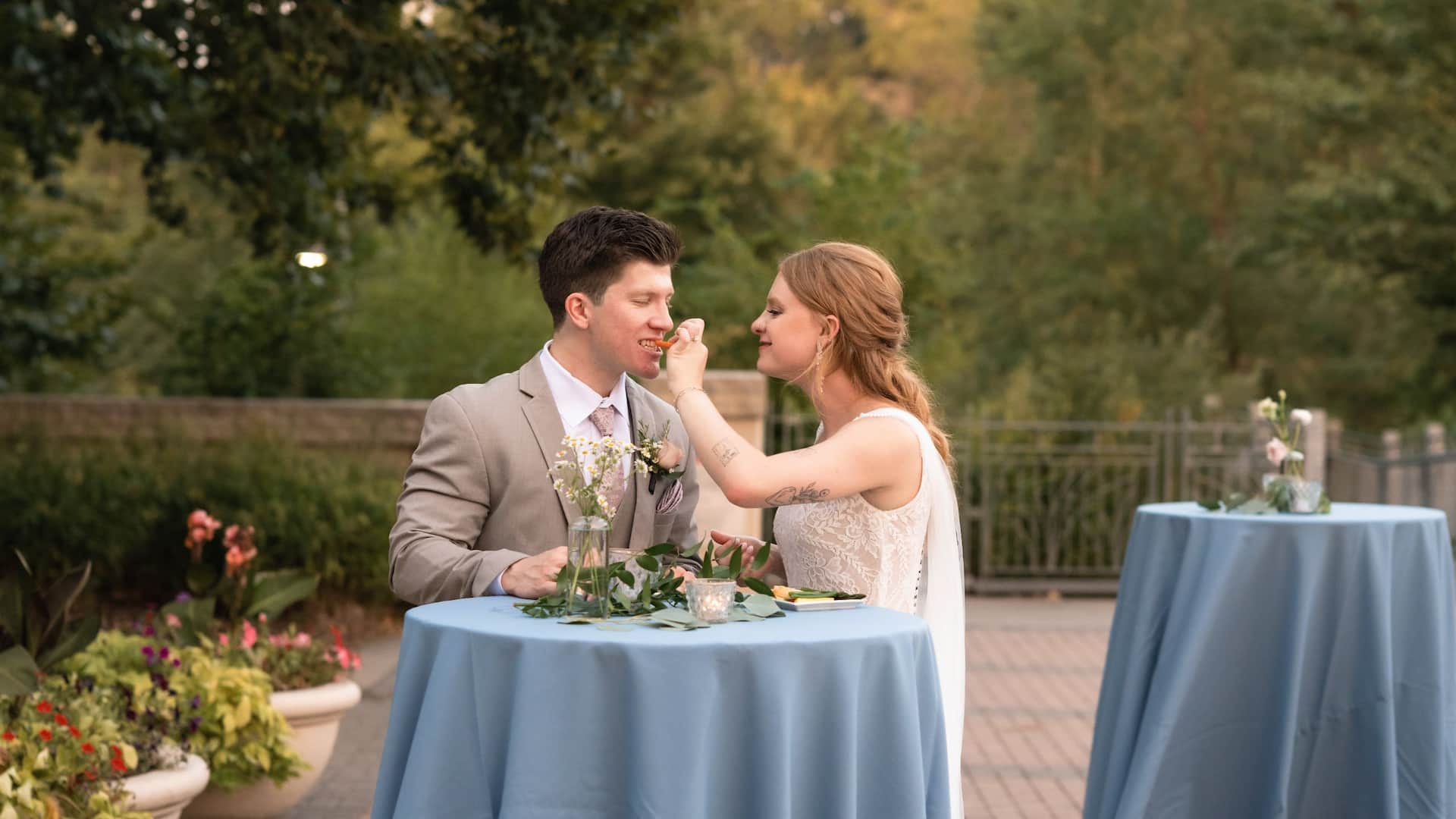 Hyatt Regency Coralville Hotel & Conference Center Cocktail Hour Lifestyle