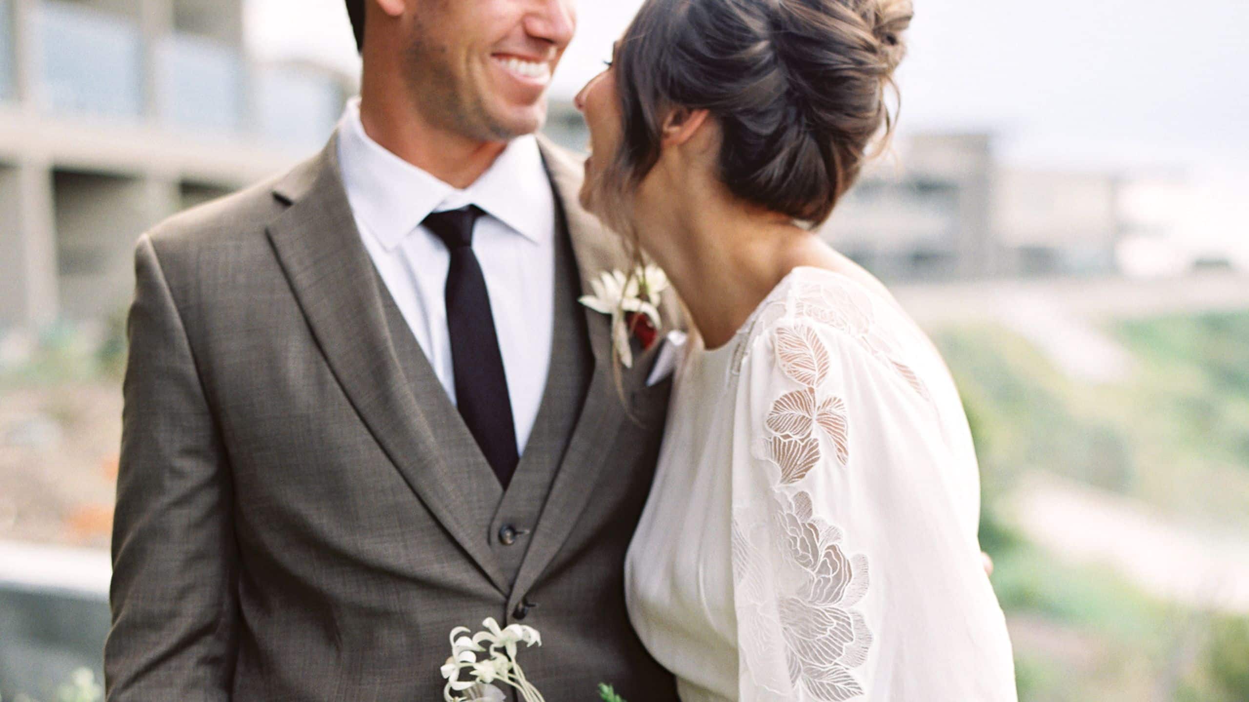 Alila Marea Beach Resort Encinitas Oceana Terrace Wedding Couple Close Up