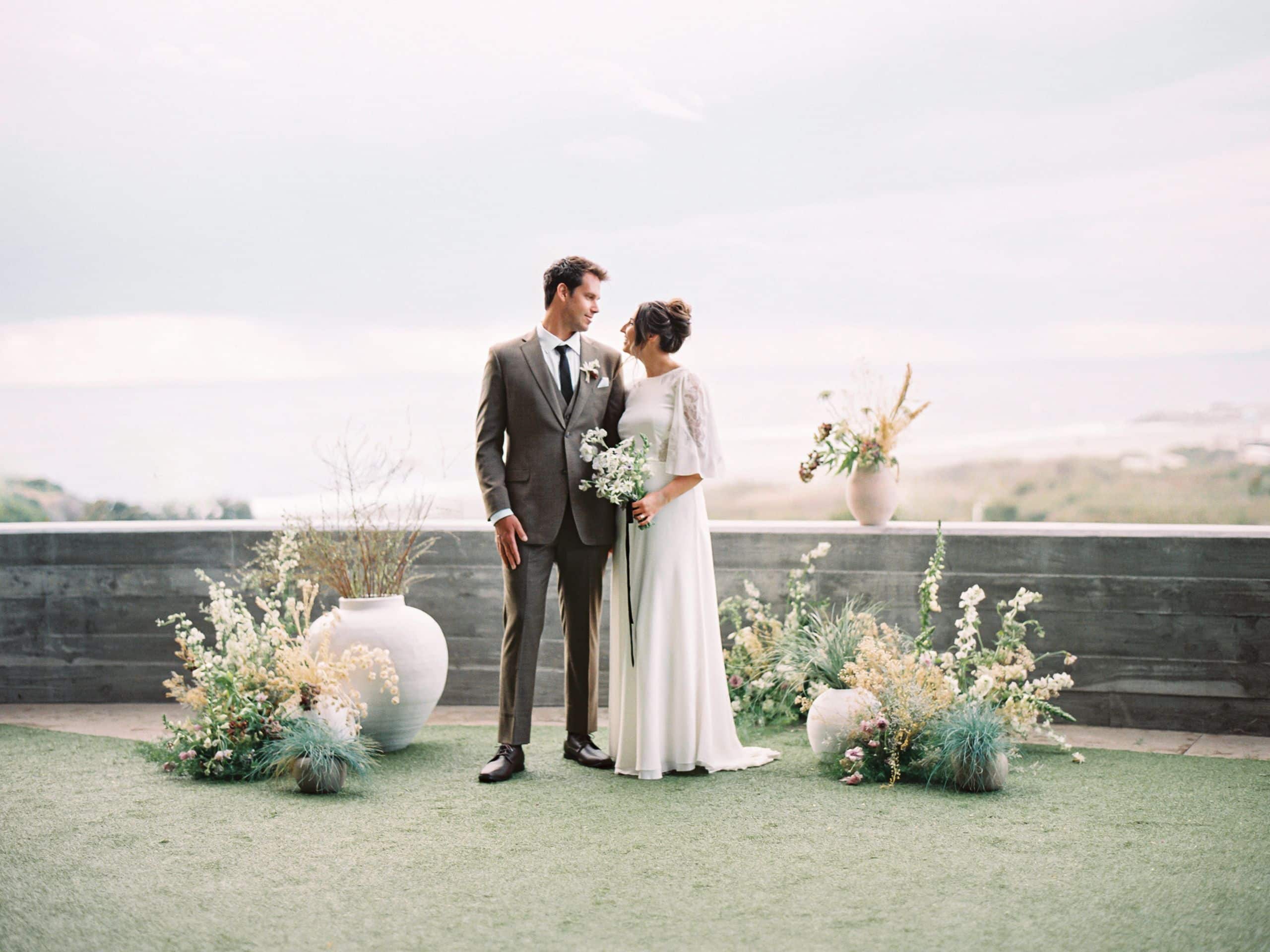 Alila Marea Beach Resort Encinitas Oceana Terrace Wedding Couple Coastline View