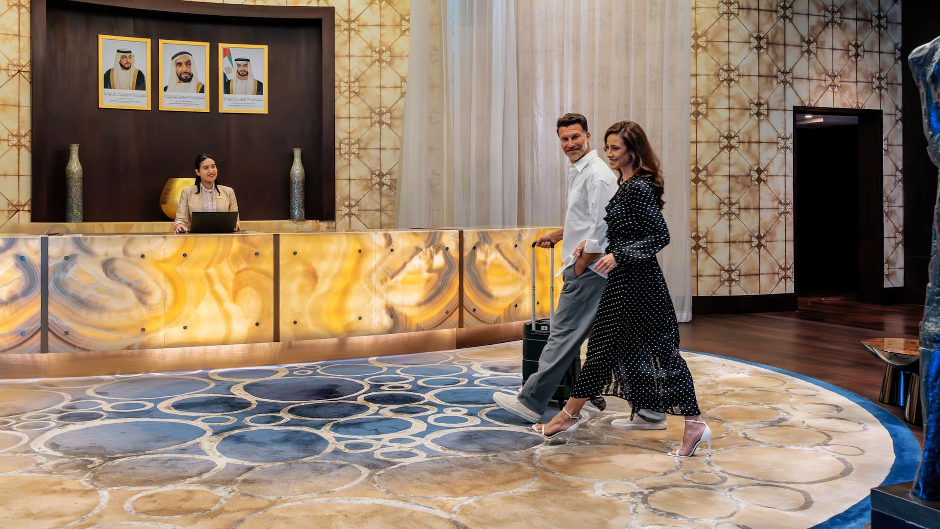 Grand Hyatt Abu Dhabi Hotel & Residences Emirates Pearl Couple Check In