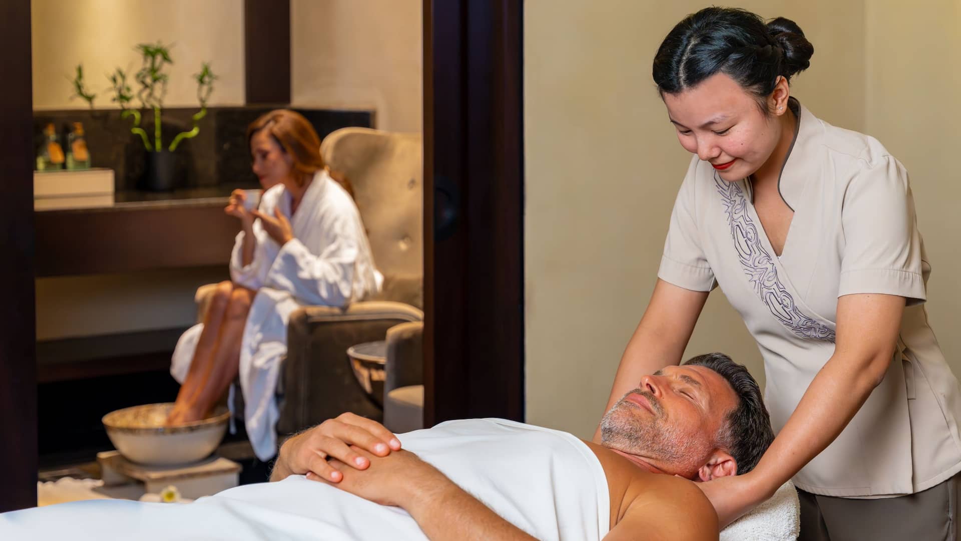 Grand Hyatt Abu Dhabi Hotel & Residences Emirates Pearl Spa Treatment