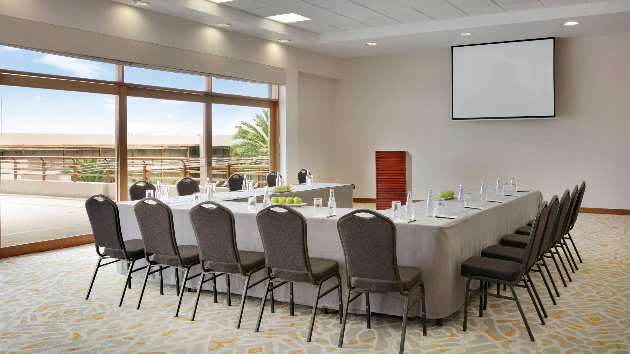 The Legend Paracas Resort Salon Bahia U-Shape Set-Up