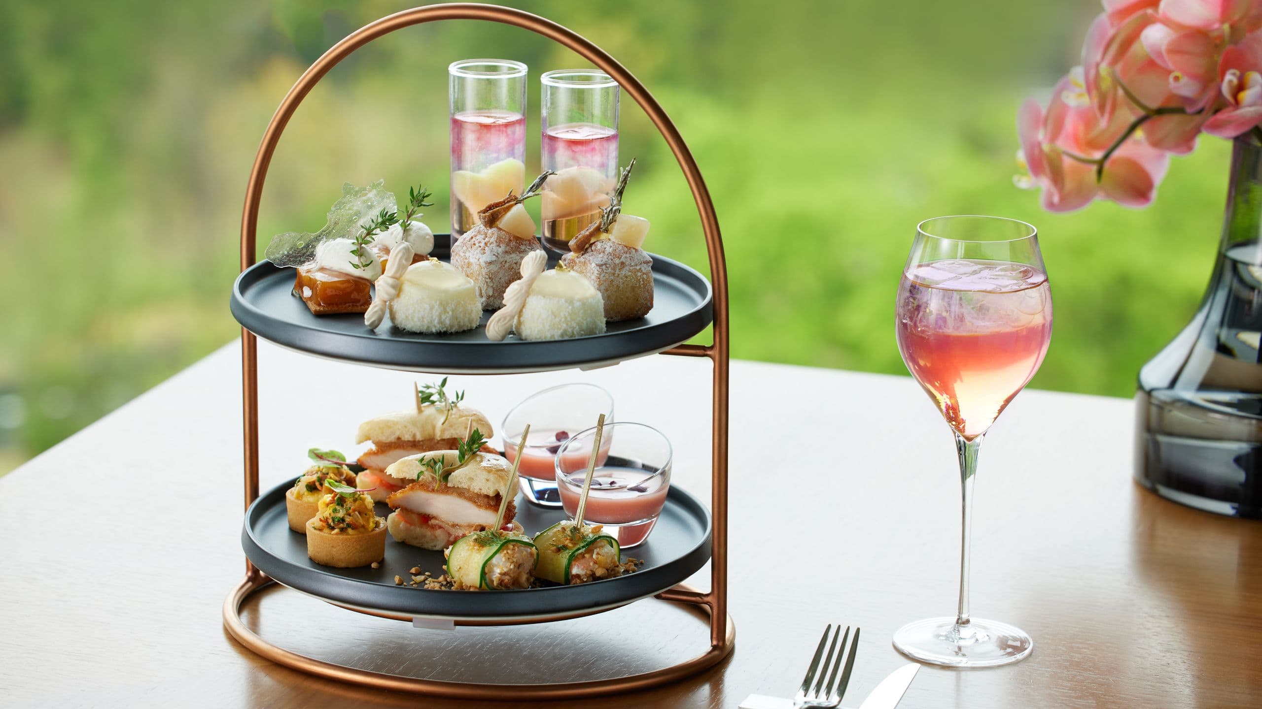 Fuji Speedway Hotel Trofeo Lounge Afternoon Tea Set Peach