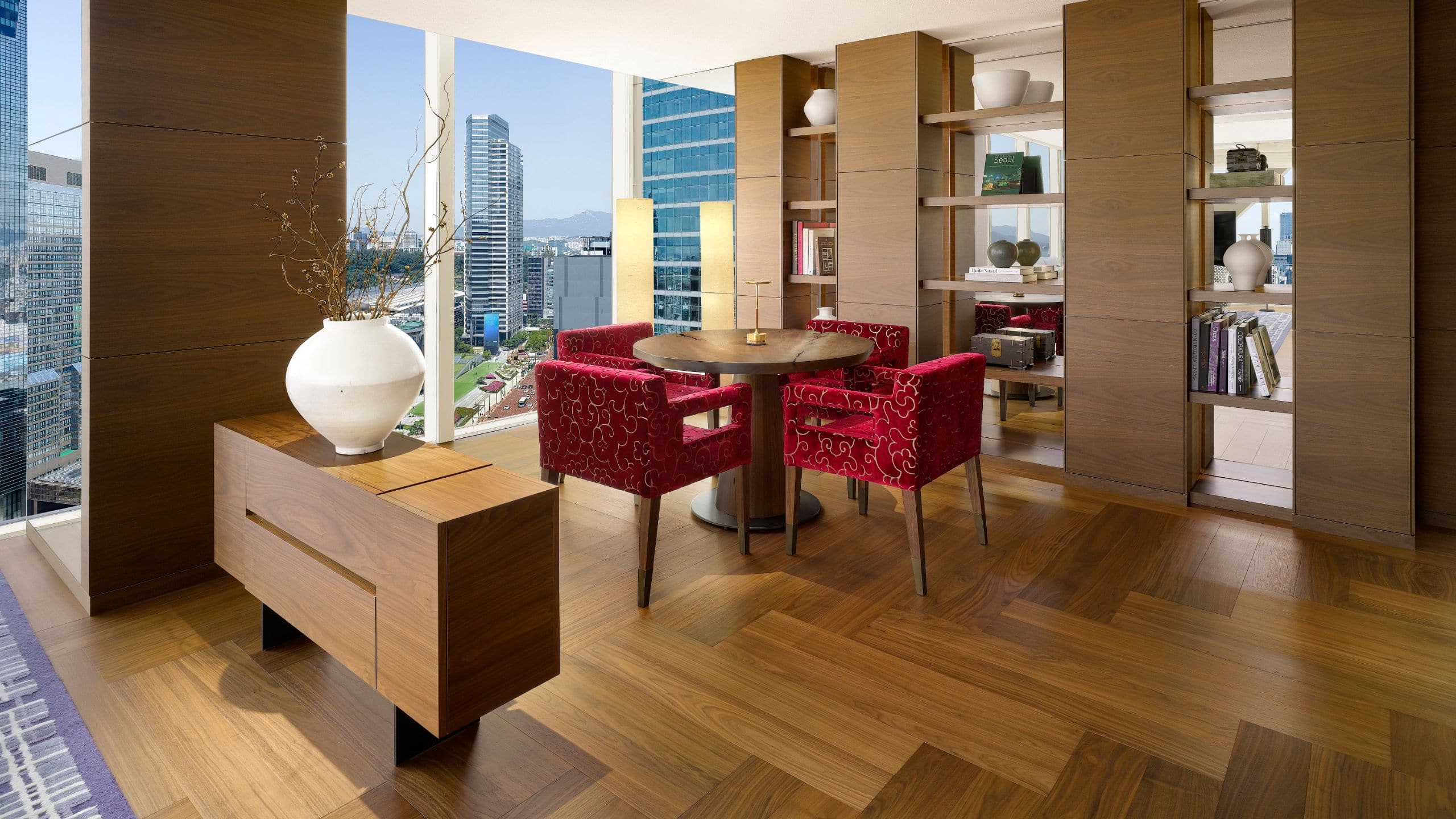 4/8 Park Hyatt Seoul Presidential Suite Living Room