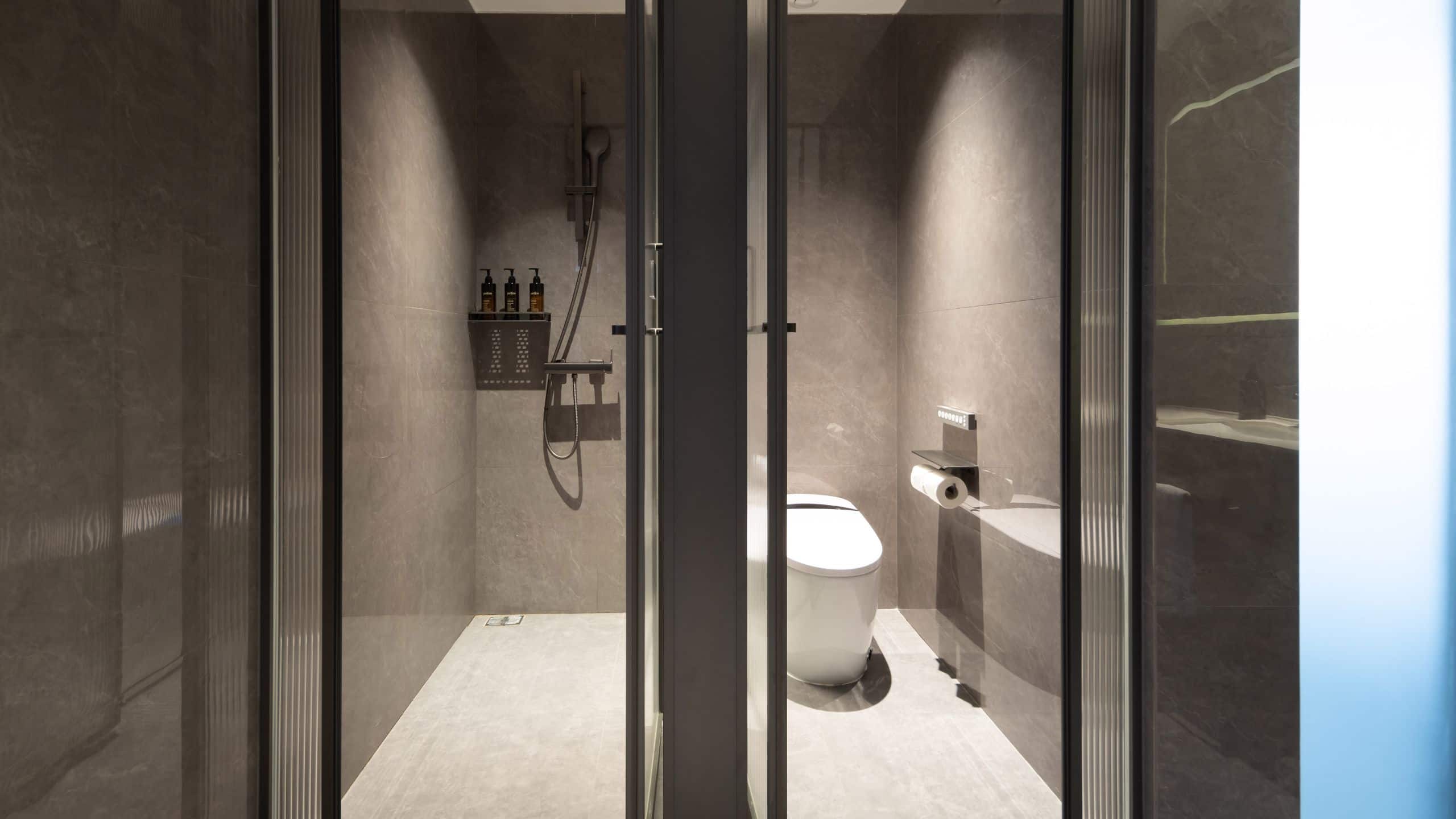 第 3，共 3 UrCove Tianjin West Railway Station Execuctive Bathroom