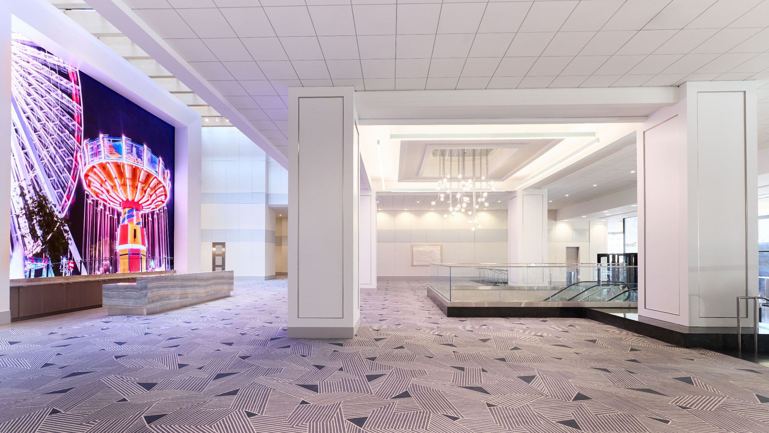 Hyatt Regency Chicago Chirc Crystal Ballroom Foyer Long Angle