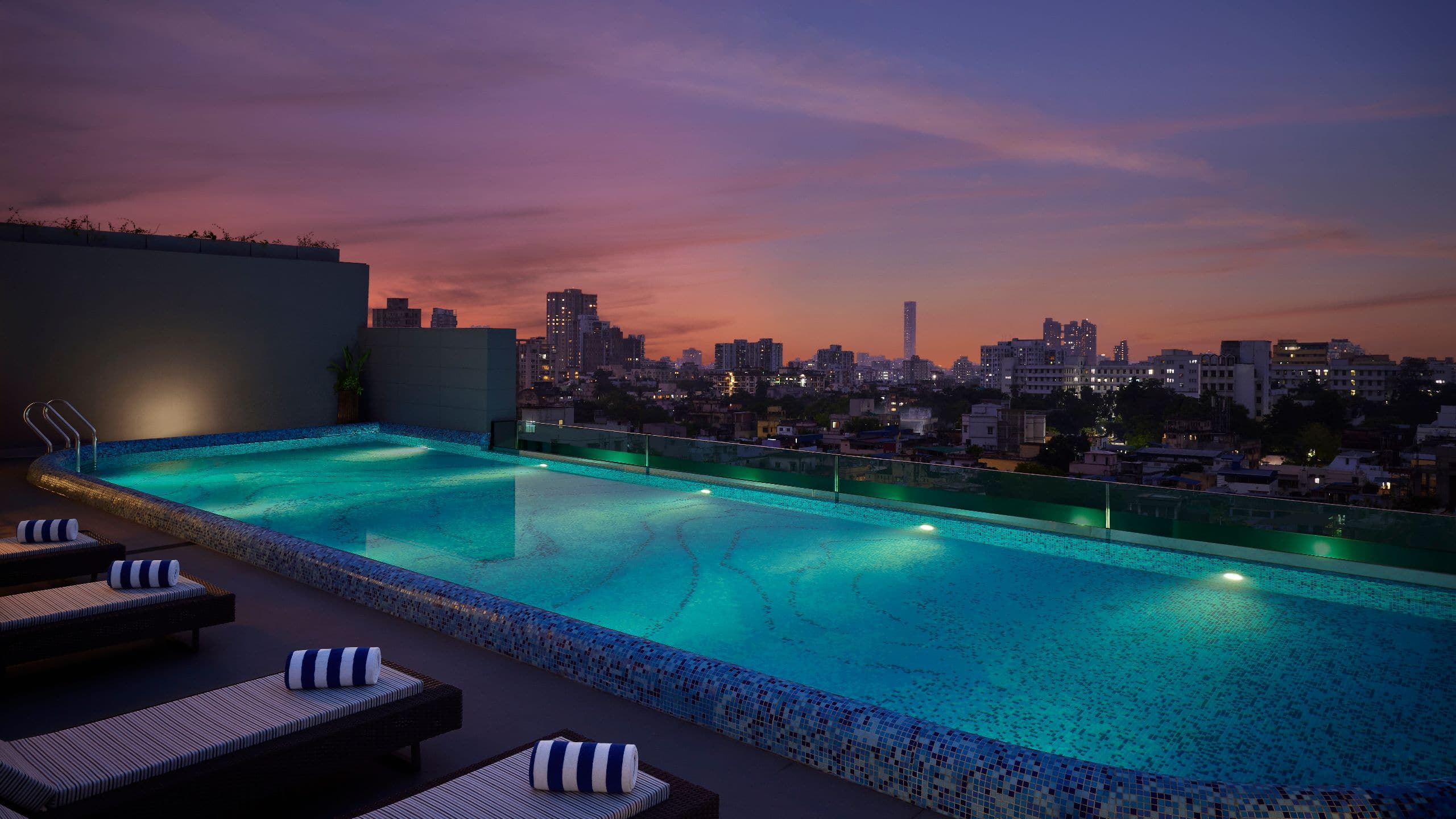 Hyatt Centric Ballygunge Kolkata Pool