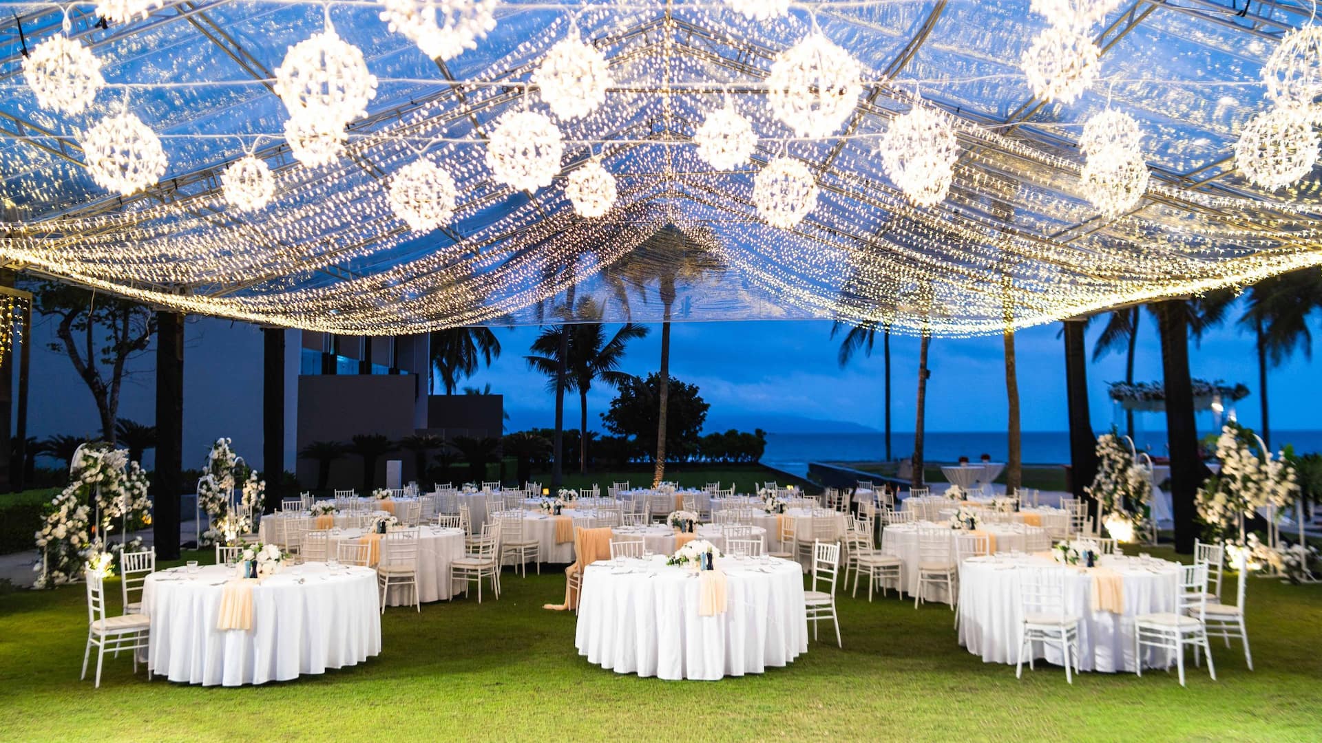Hyatt Regency Danang Resort and Spa Wedding Dinner Set Up