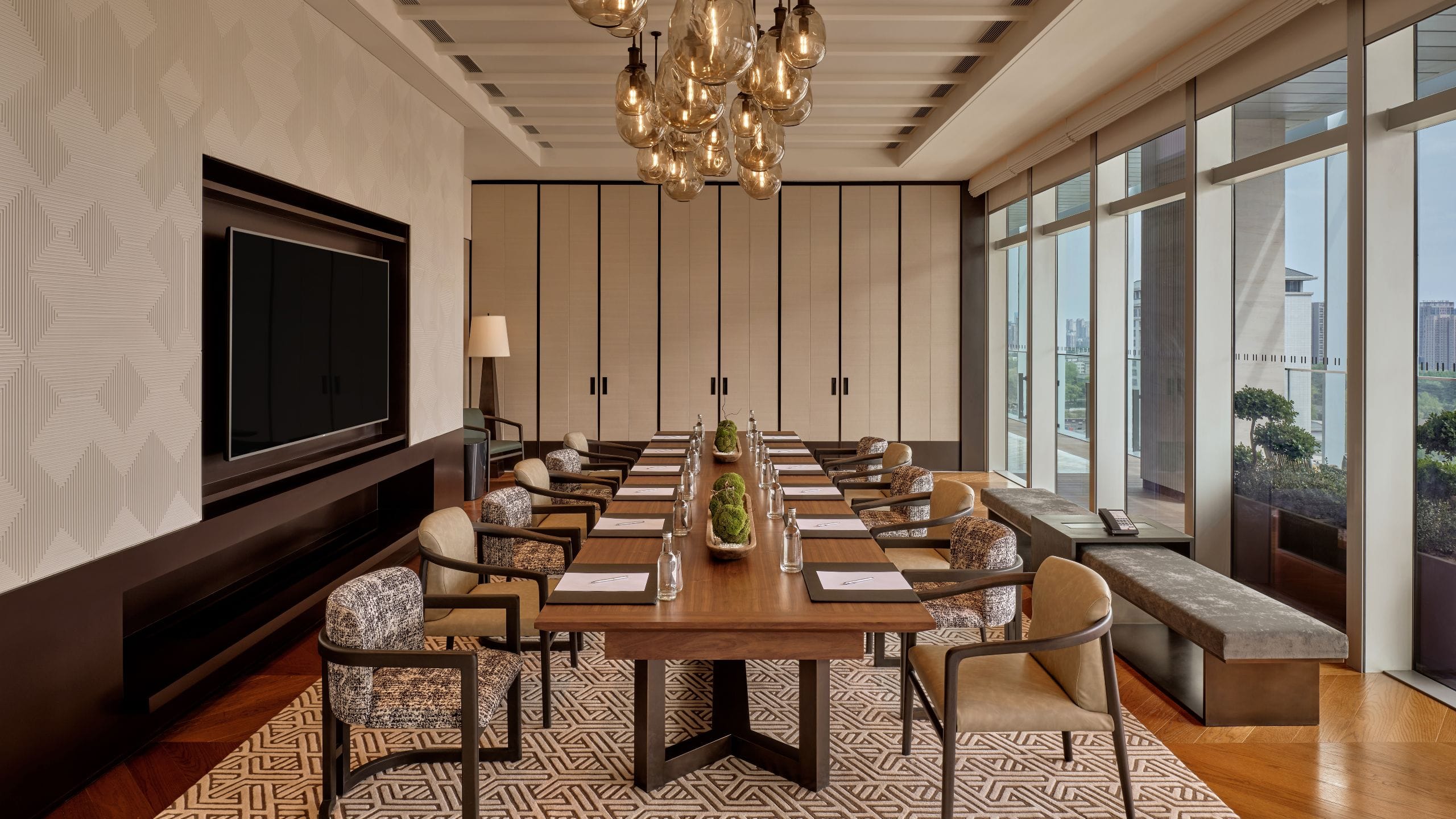 第 1，共 4 Hyatt Centric Gaoxin Xi’an Hospitality Suite Dining Room