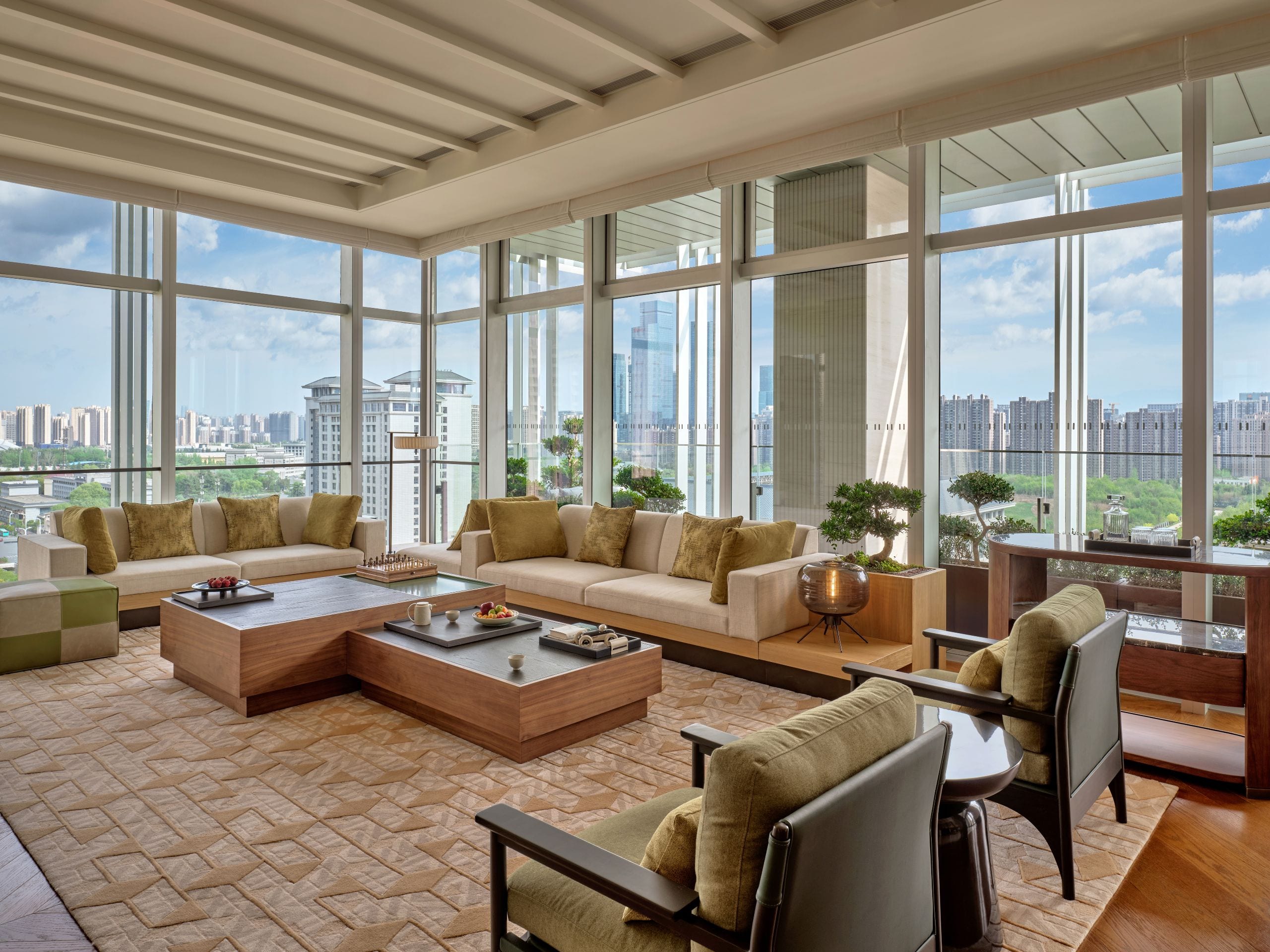 Hyatt Centric Gaoxin Xi’an Hospitality Suite Living Room Layout