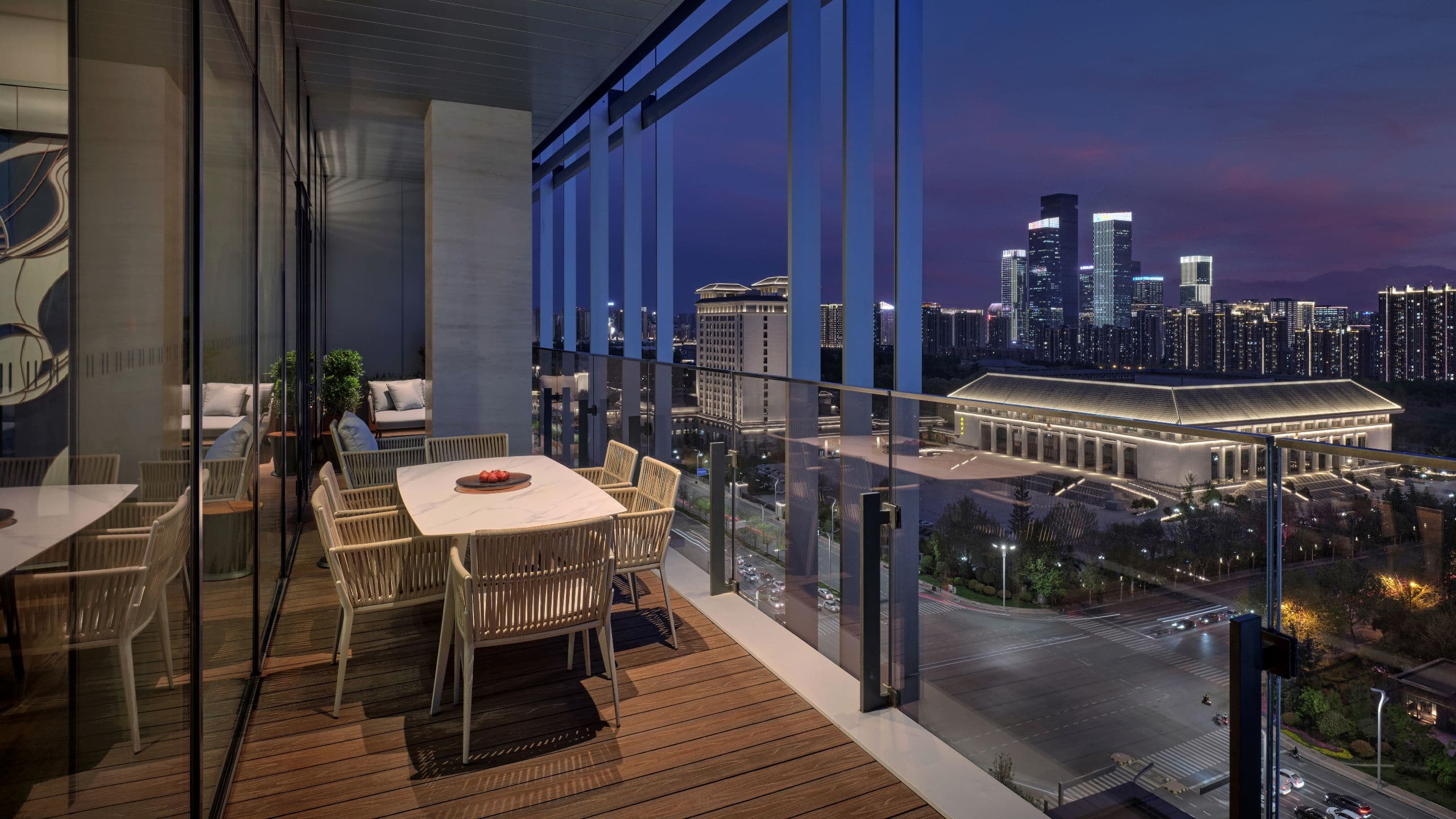 Hyatt Centric Gaoxin Xi’an Suite Balcony
