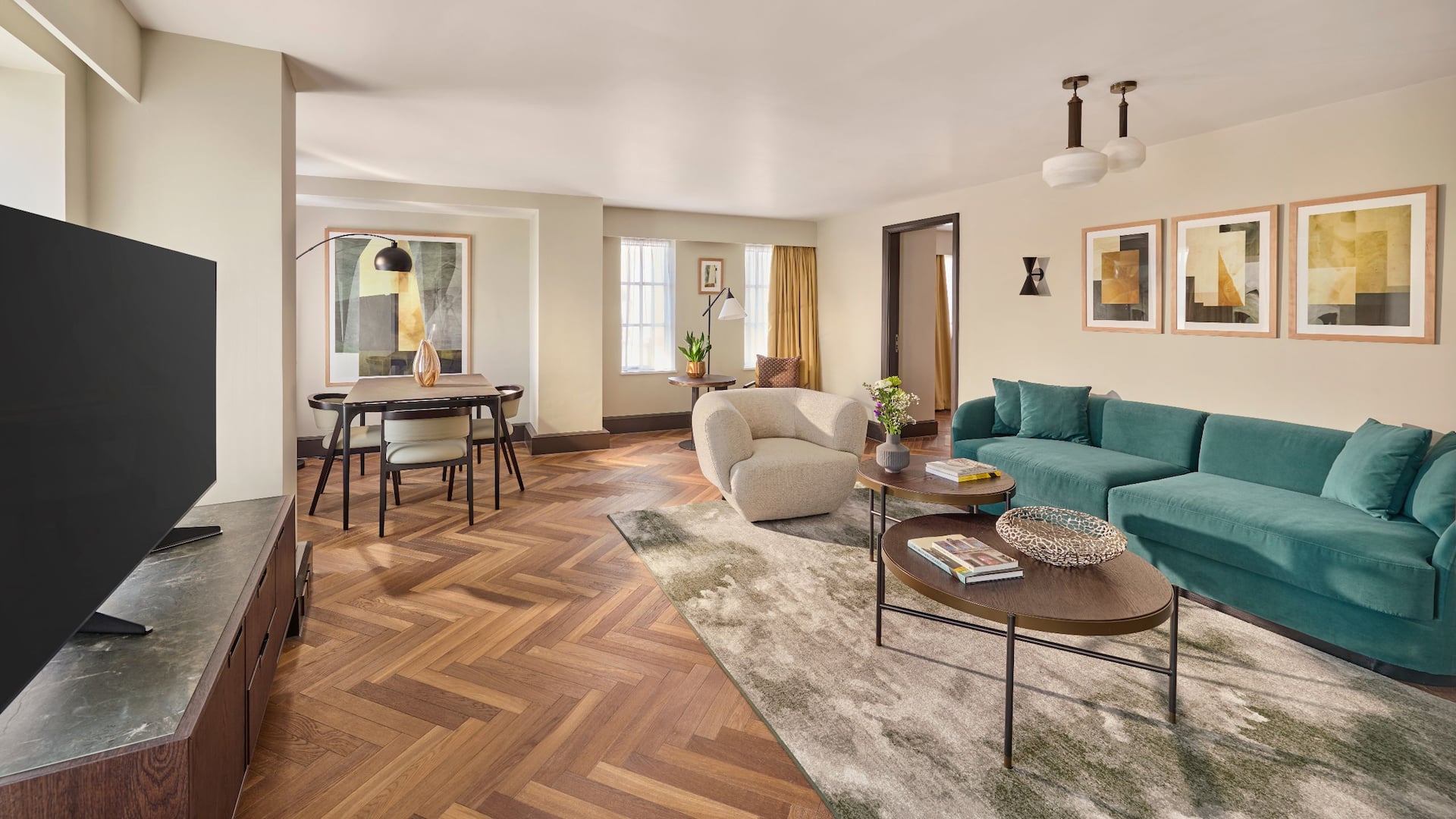 5 из 9 Hyatt Regency London Blackfriars Presidential Suite Living Room