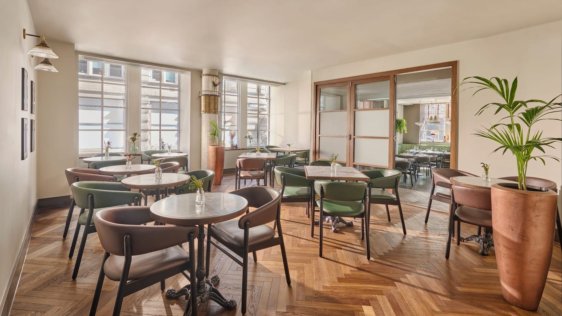 1 of 2 Hyatt Regency London Blackfriars Regency Club Lounge