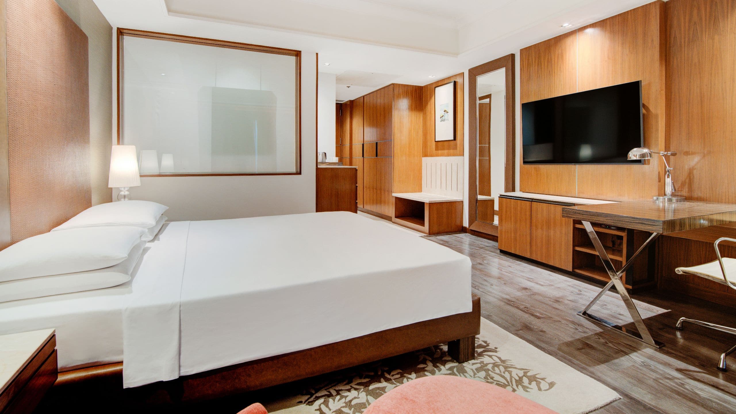 Hyatt Ahmedabad Club Room