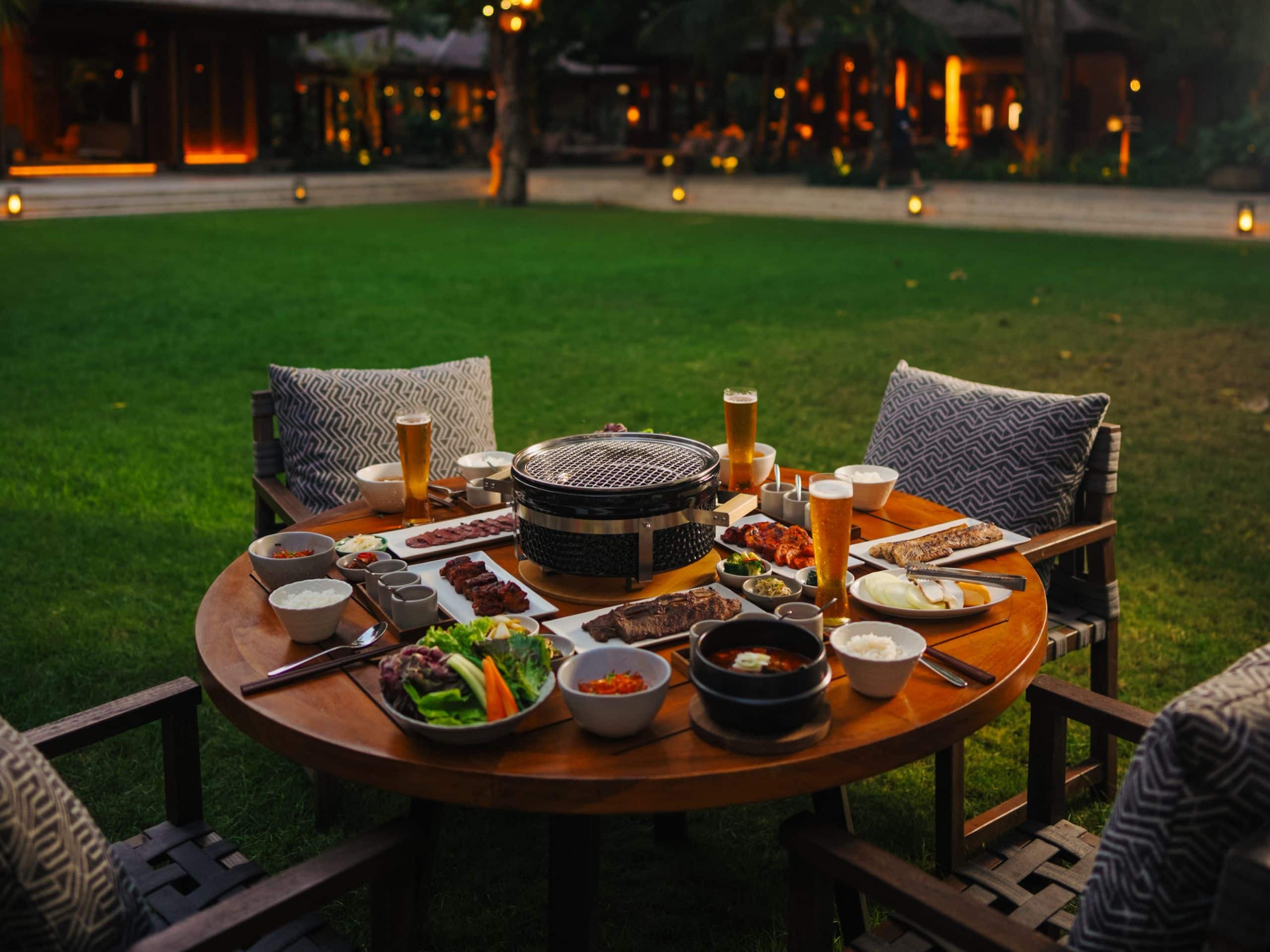 Andaz Bali Bbq Grill Ambience At Alun Alun