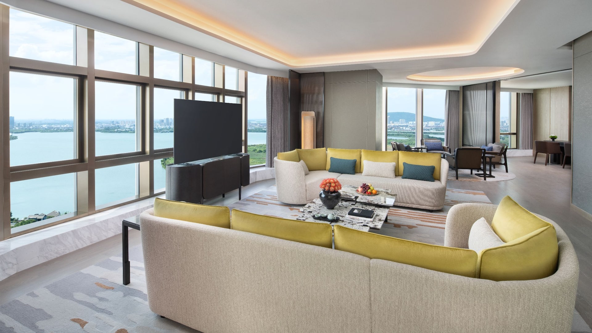 Hyatt Regency Changshu Kuncheng Lake Presidential Suite Living Room