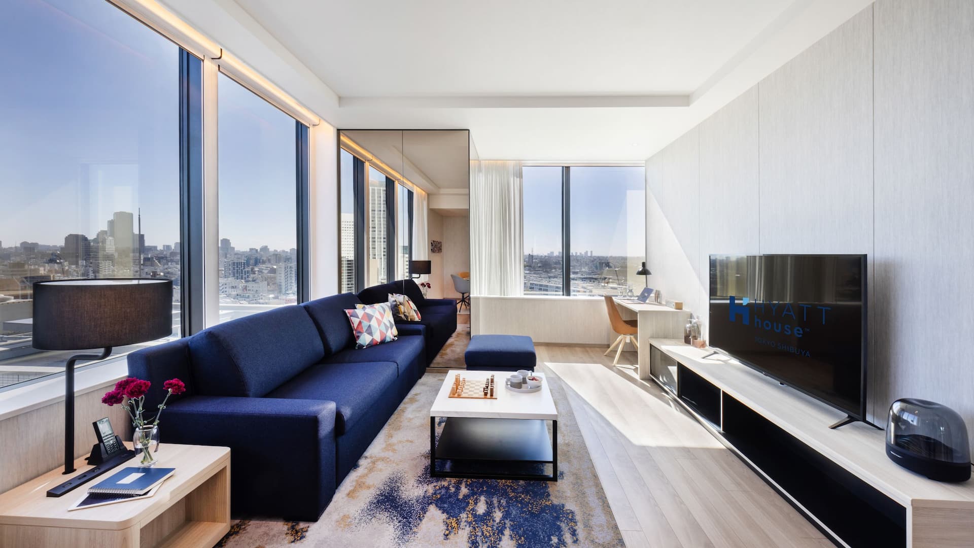 Hyatt House Tokyo Shibuya Deluxe Suite Living Room Dining Area